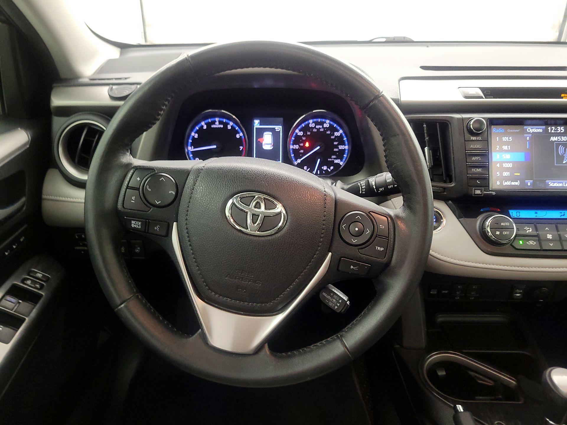 Thumbnail: 2017 Toyota RAV4 - 10