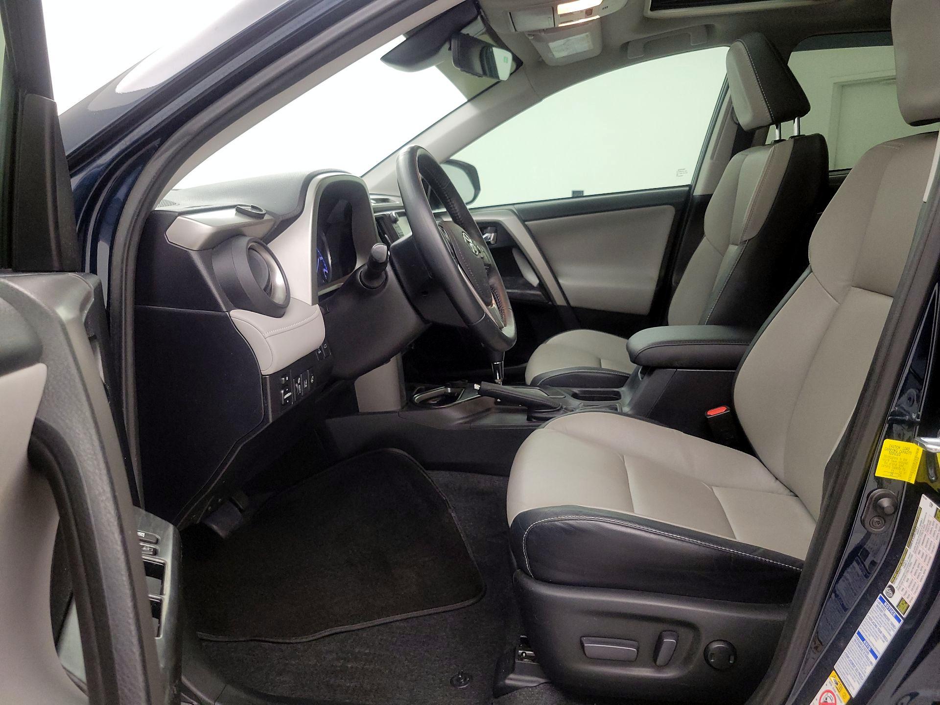 Thumbnail: 2017 Toyota RAV4 - 11