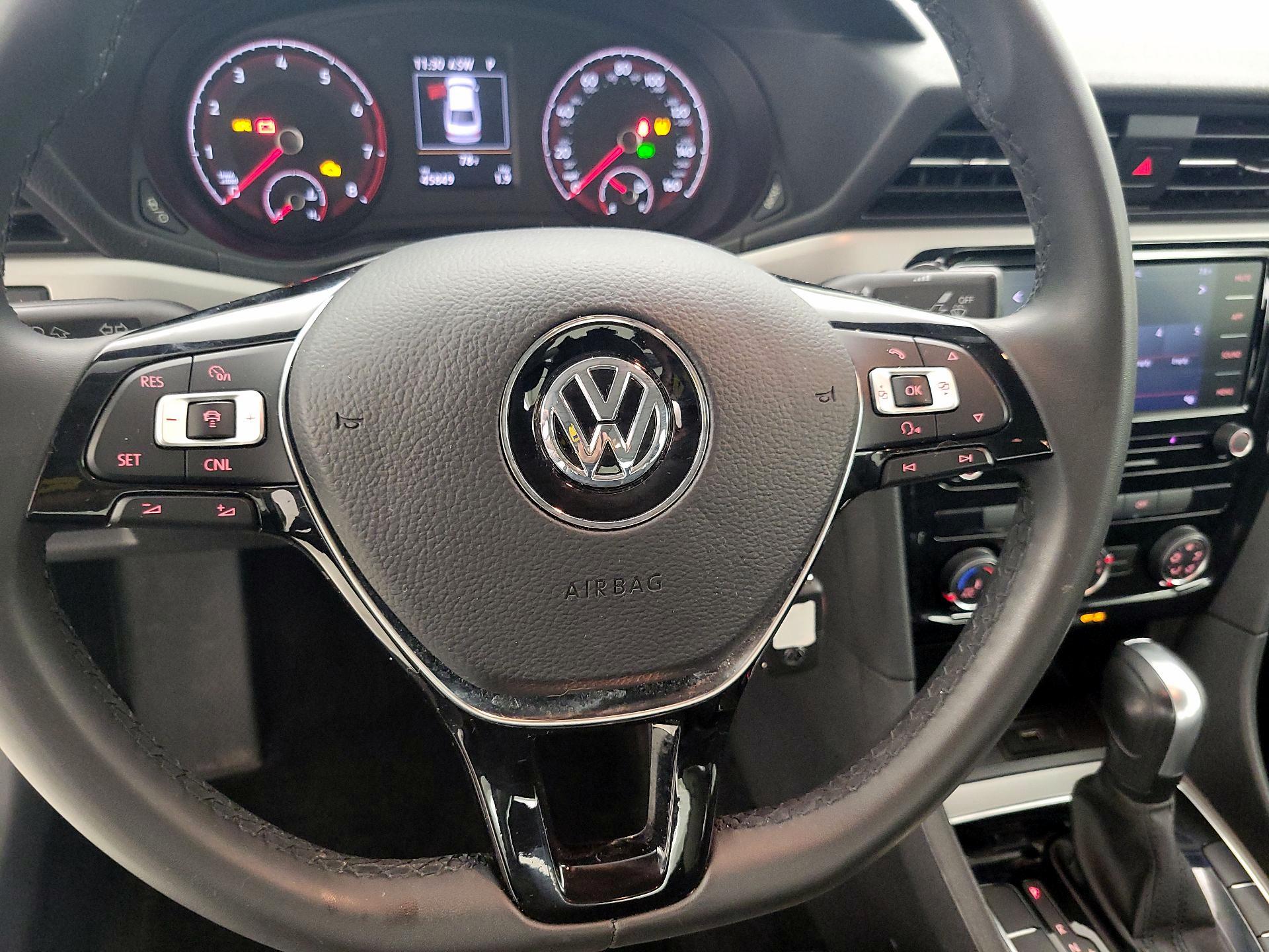 Thumbnail: 2021 Volkswagen Passat - 10