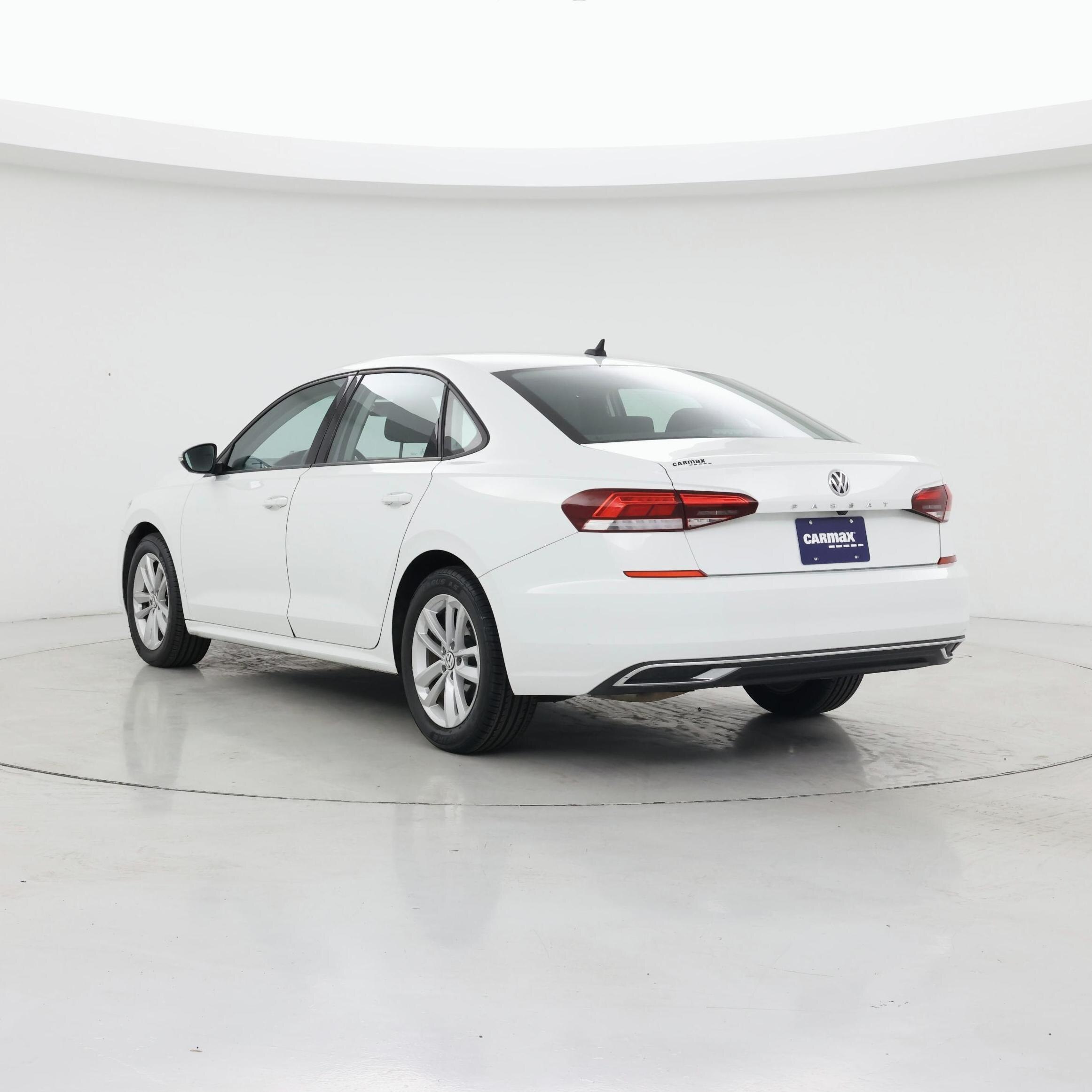 Thumbnail: 2021 Volkswagen Passat - 2