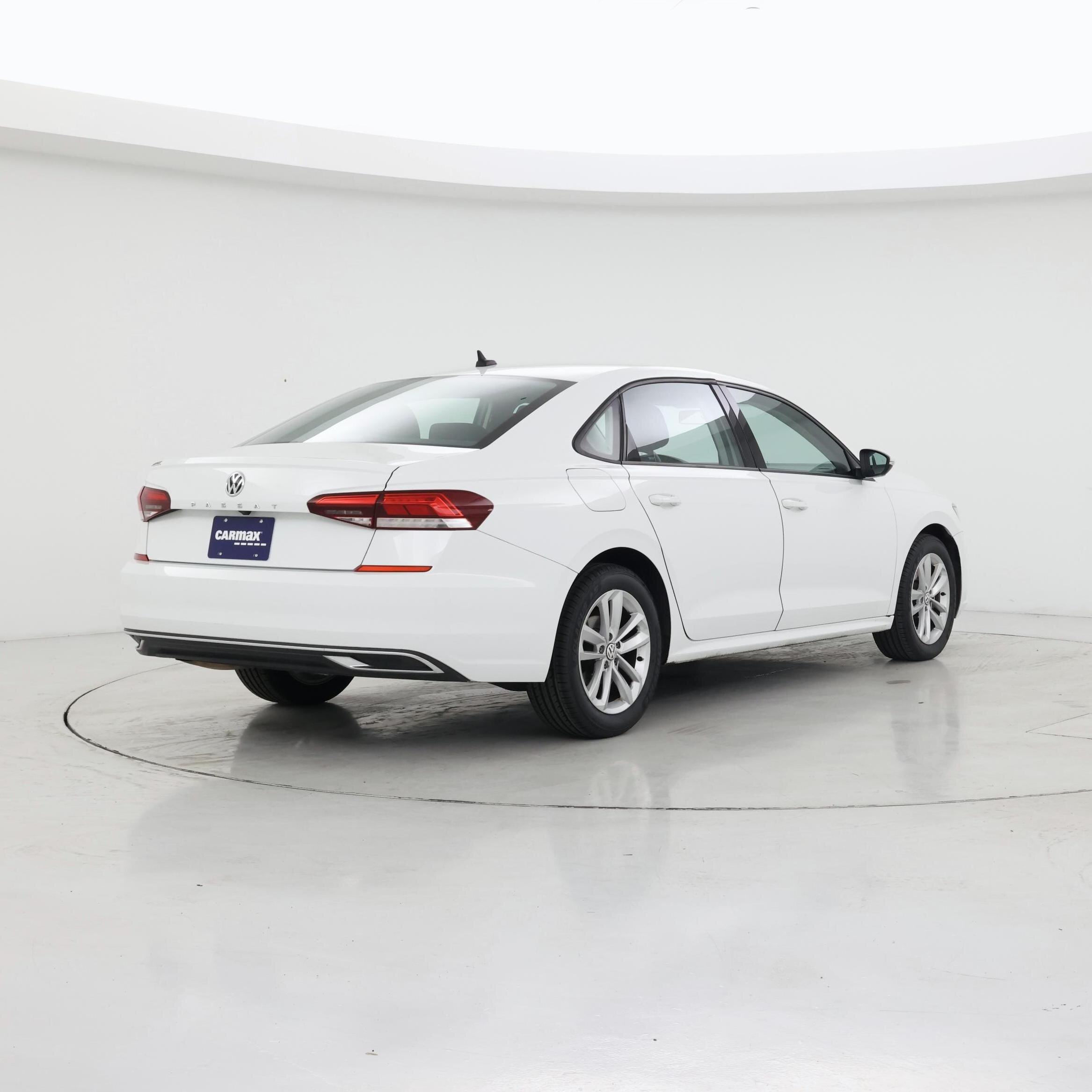 Thumbnail: 2021 Volkswagen Passat - 8