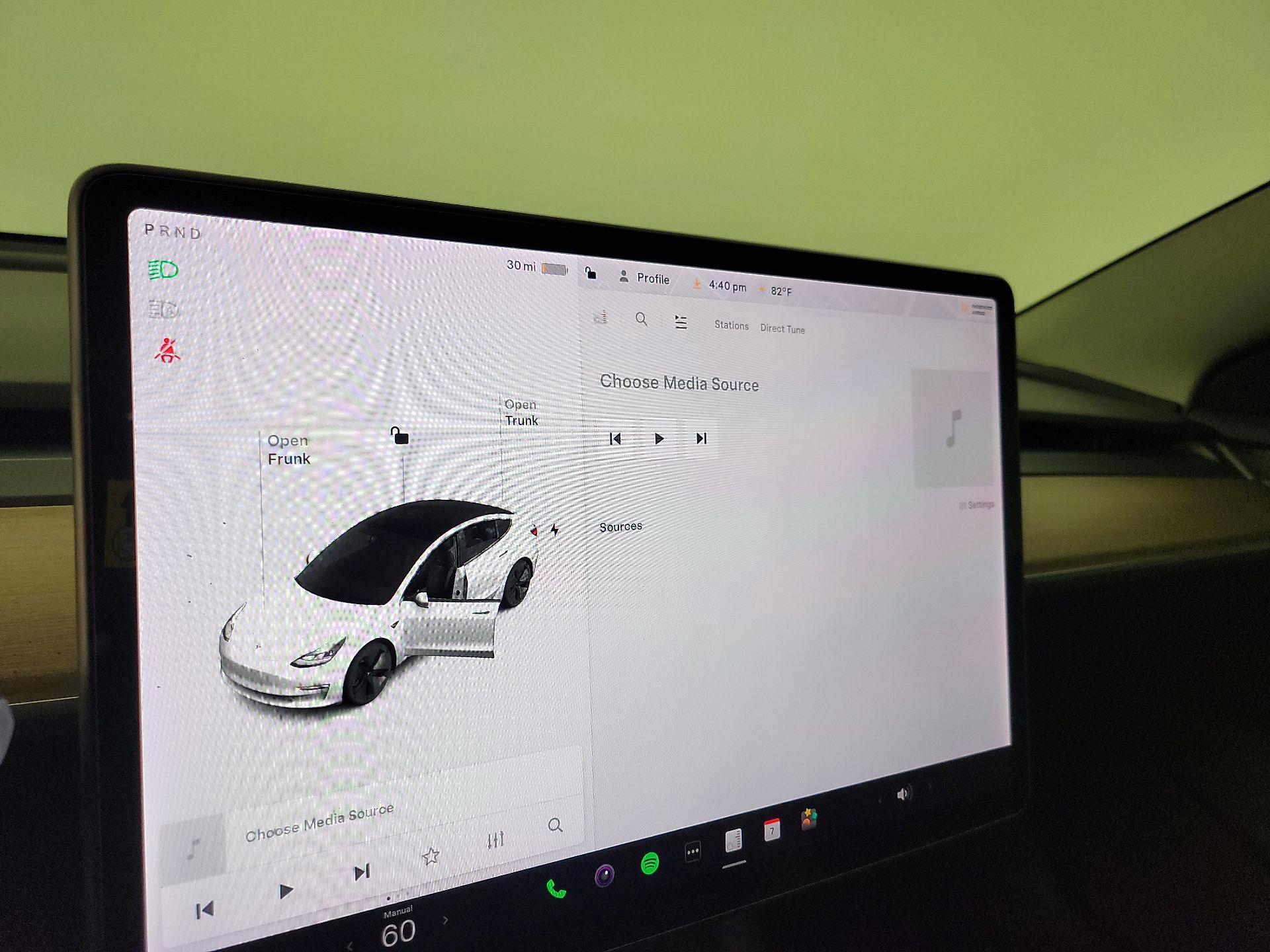 Thumbnail: 2021 Tesla Model 3 - 16