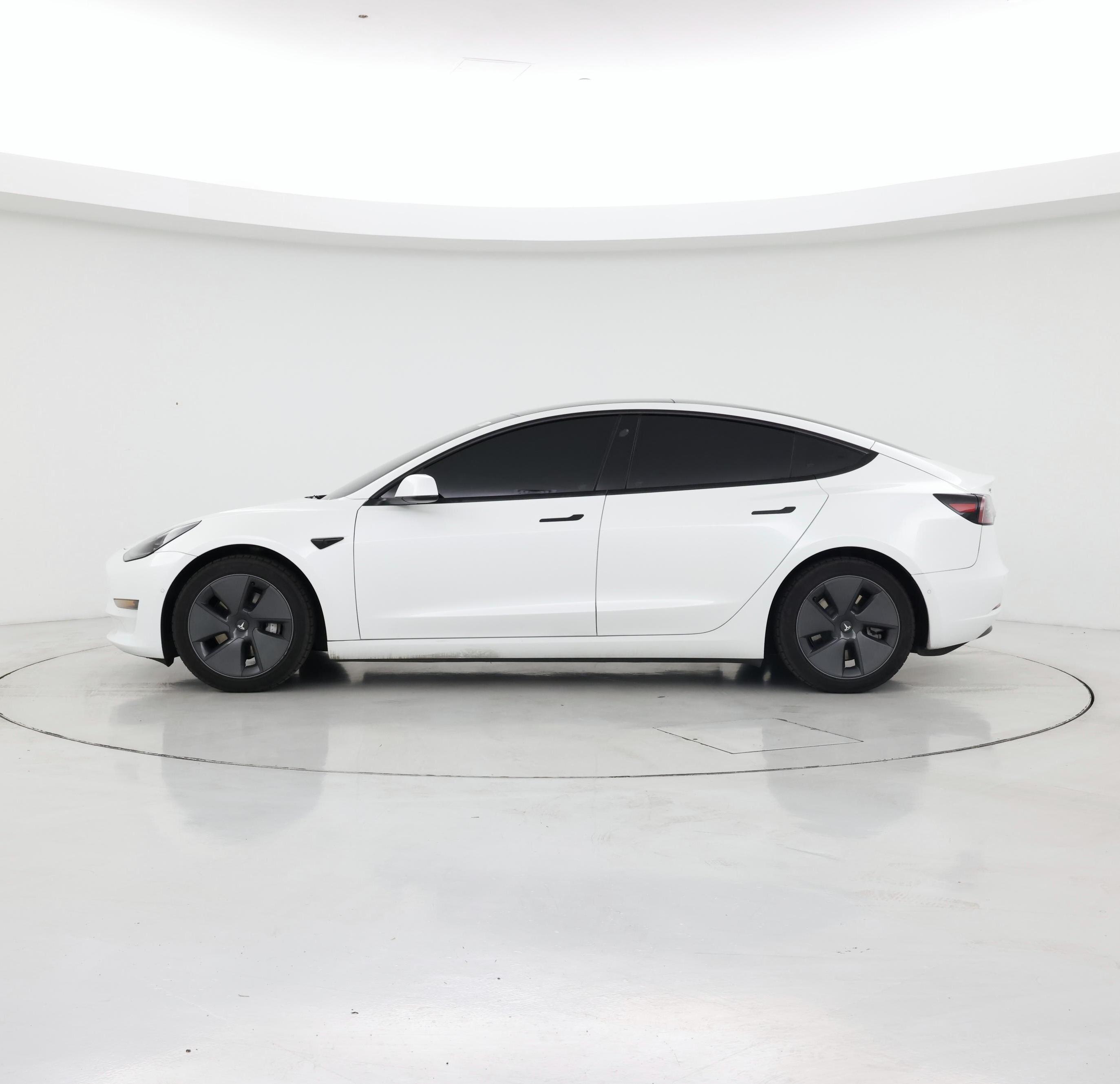 Thumbnail: 2021 Tesla Model 3 - 3