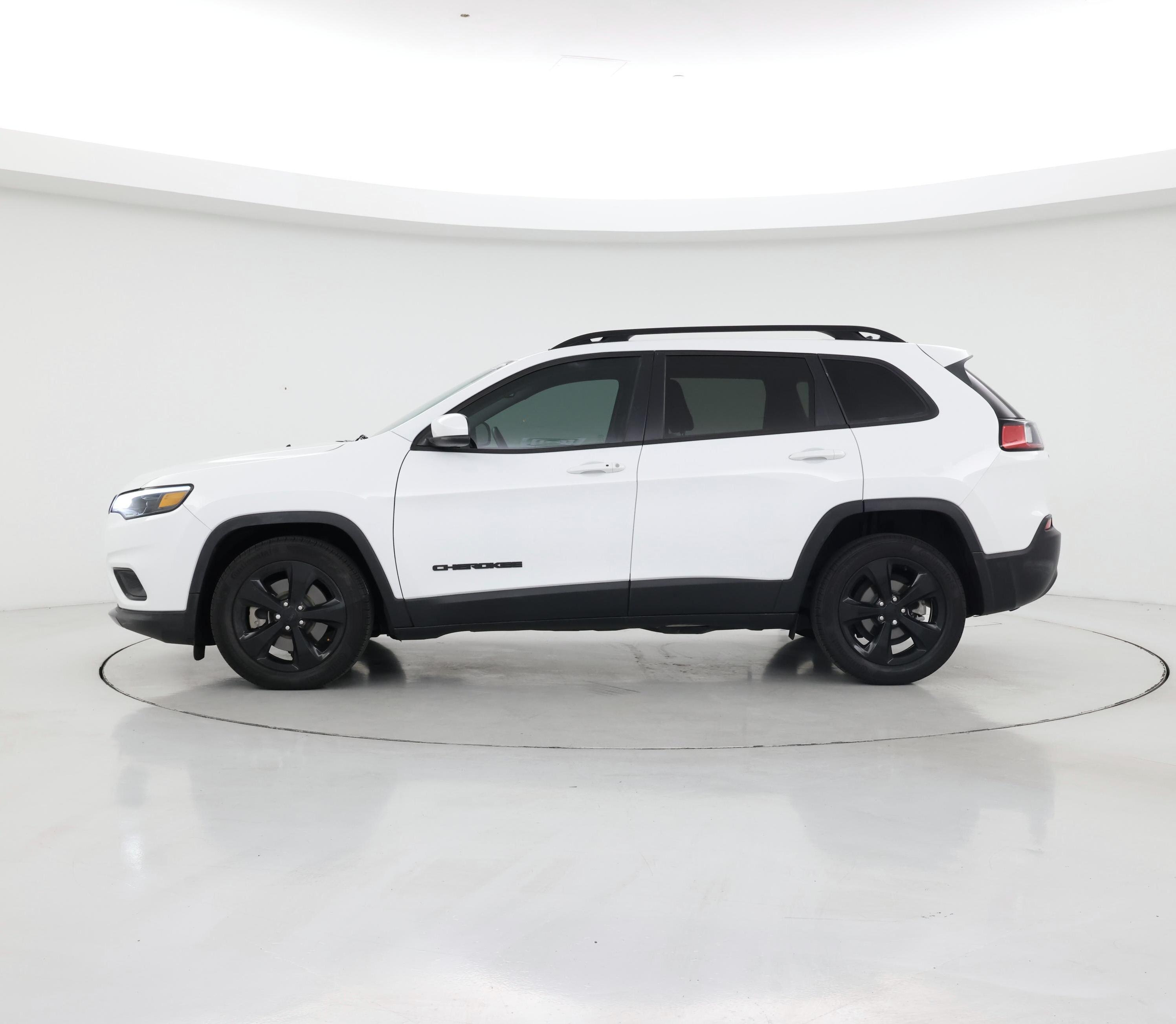 Thumbnail: 2021 Jeep Cherokee - 3