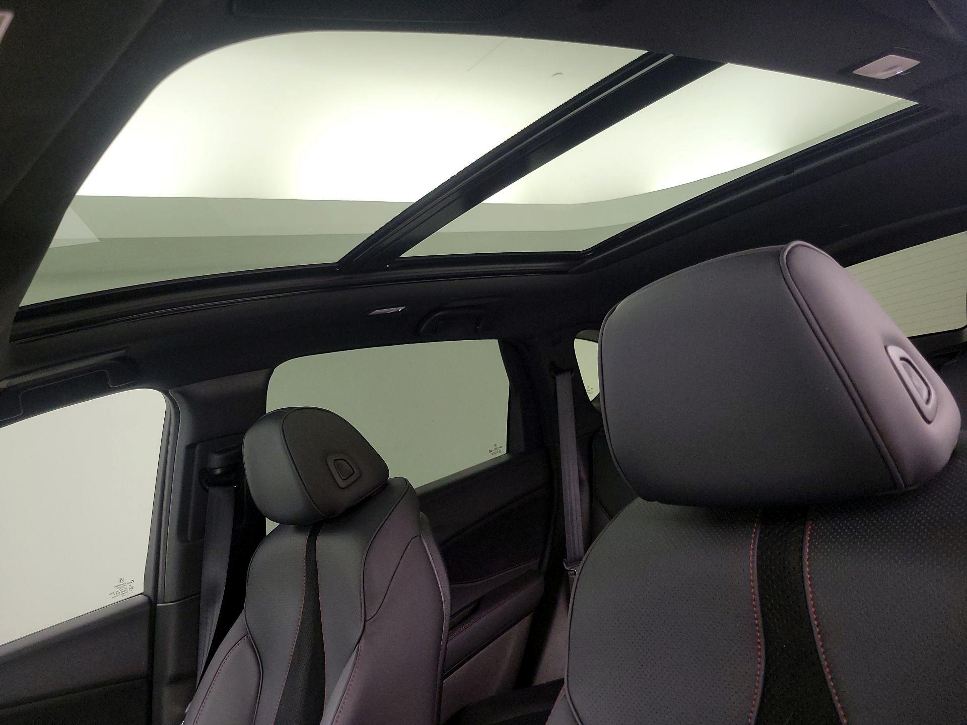 Thumbnail: 2023 Acura RDX - 20
