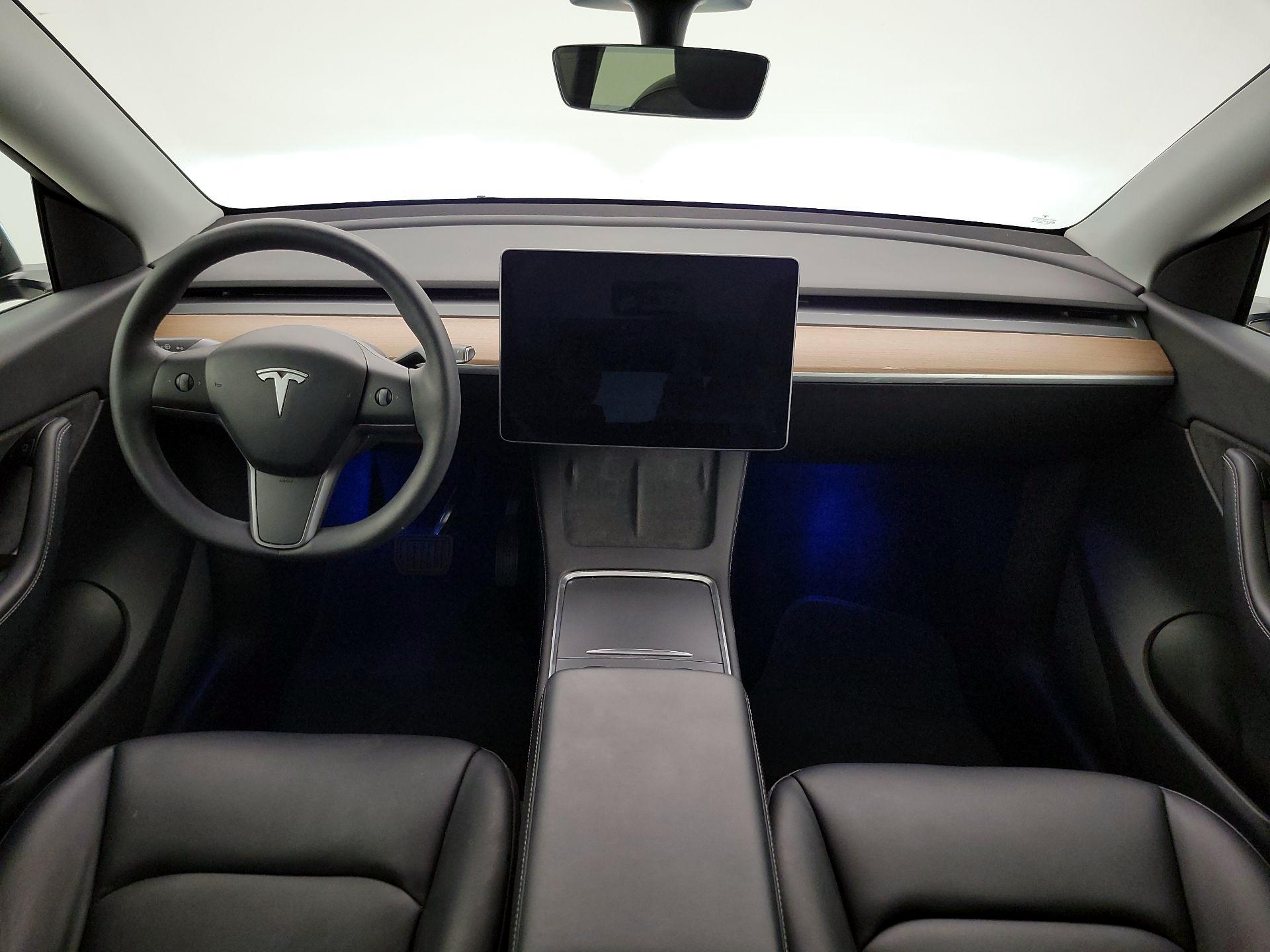 Thumbnail: 2022 Tesla Model Y - 9