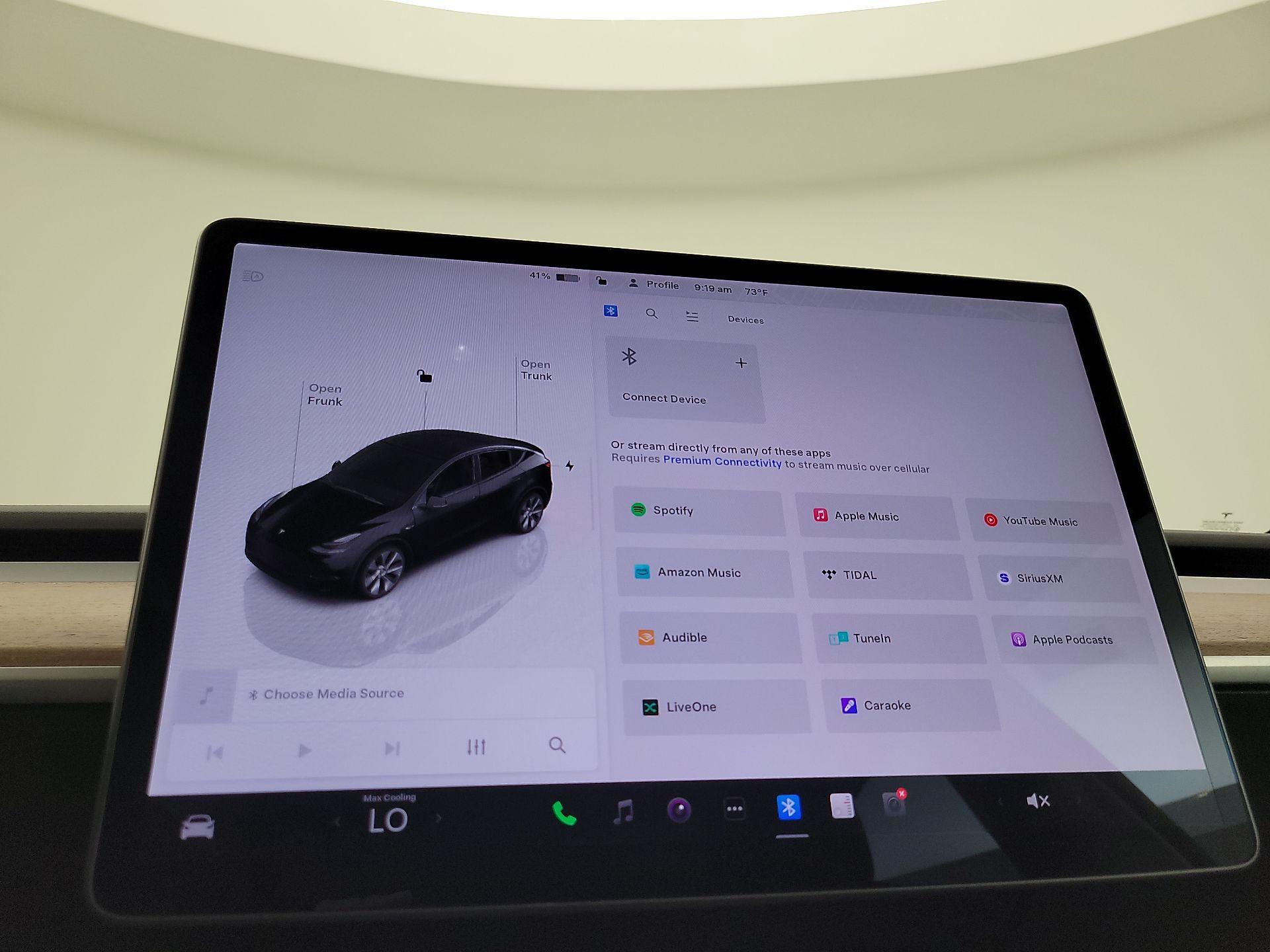 Thumbnail: 2022 Tesla Model Y - 15