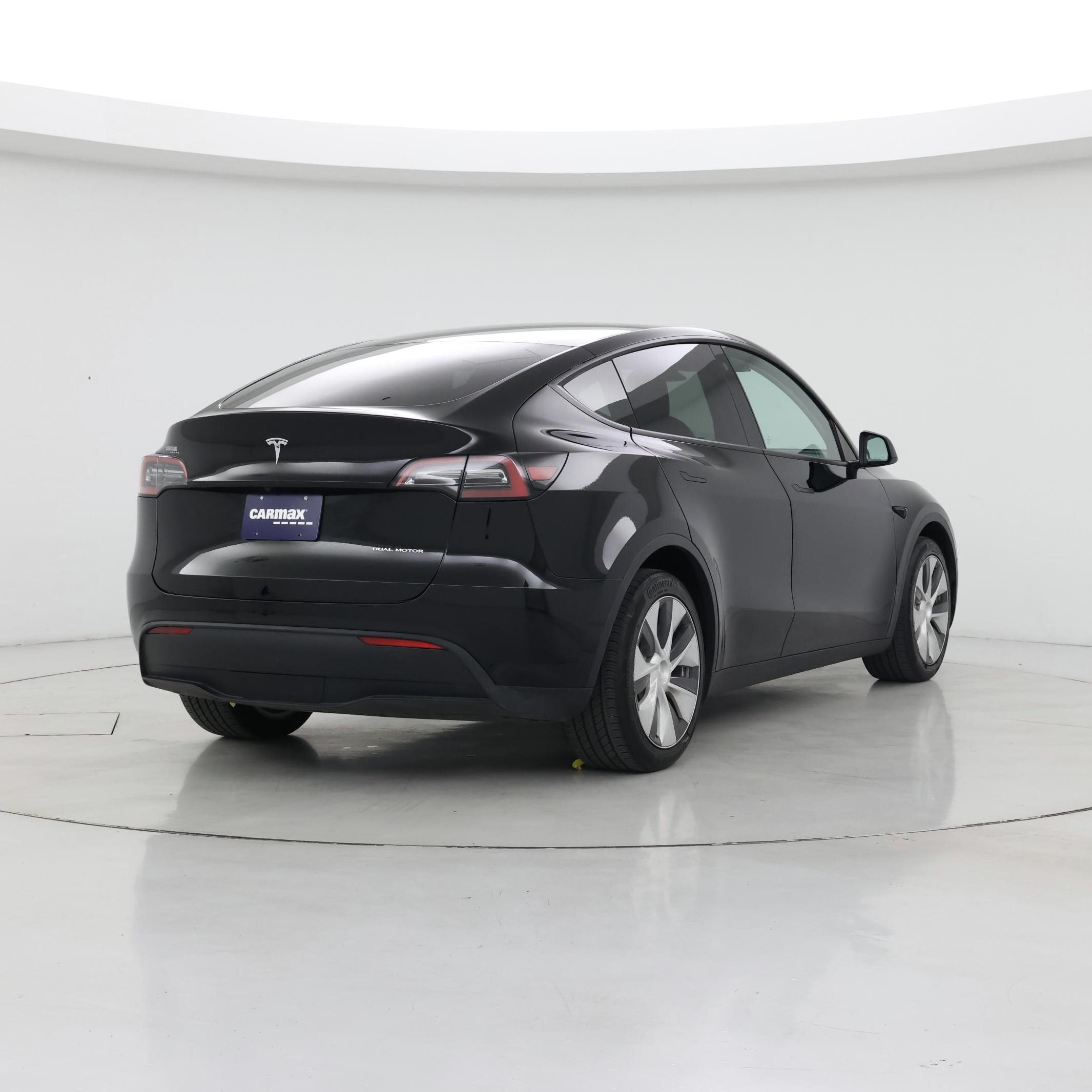 Thumbnail: 2022 Tesla Model Y - 8