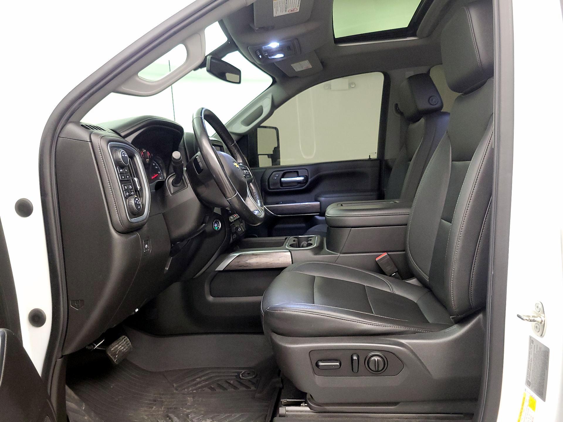 Thumbnail: 2021 Chevrolet Silverado 2500 - 11