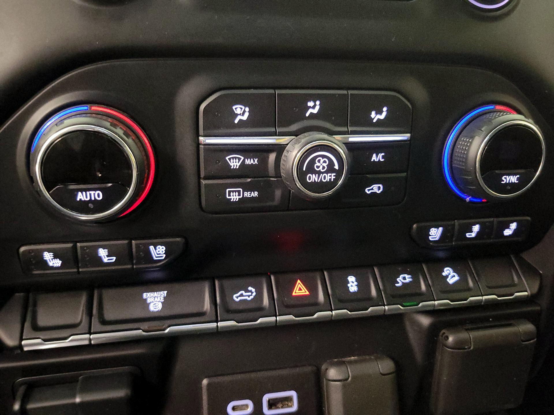 Thumbnail: 2021 Chevrolet Silverado 2500 - 16