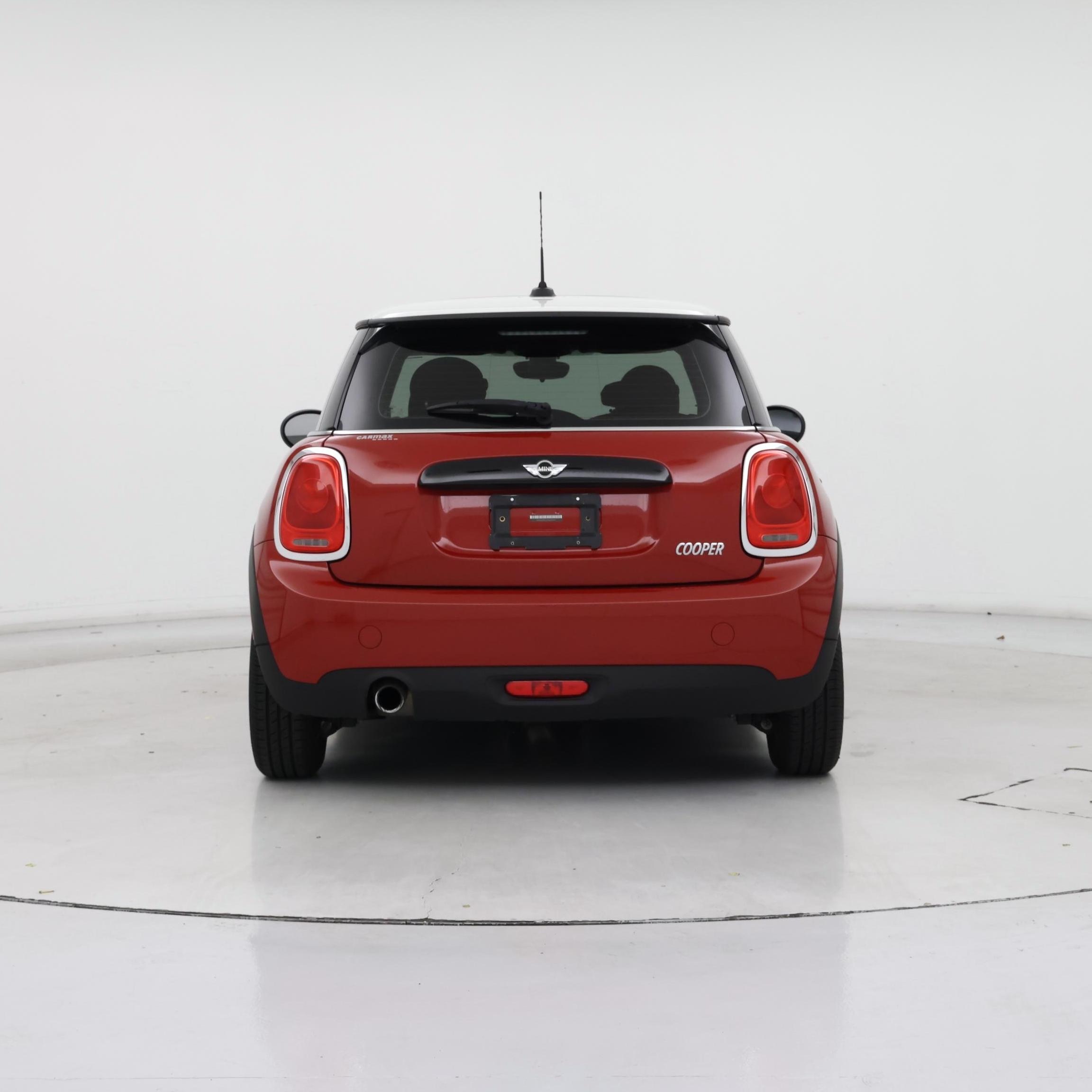 Thumbnail: 2017 MINI Cooper Hardtop - 6