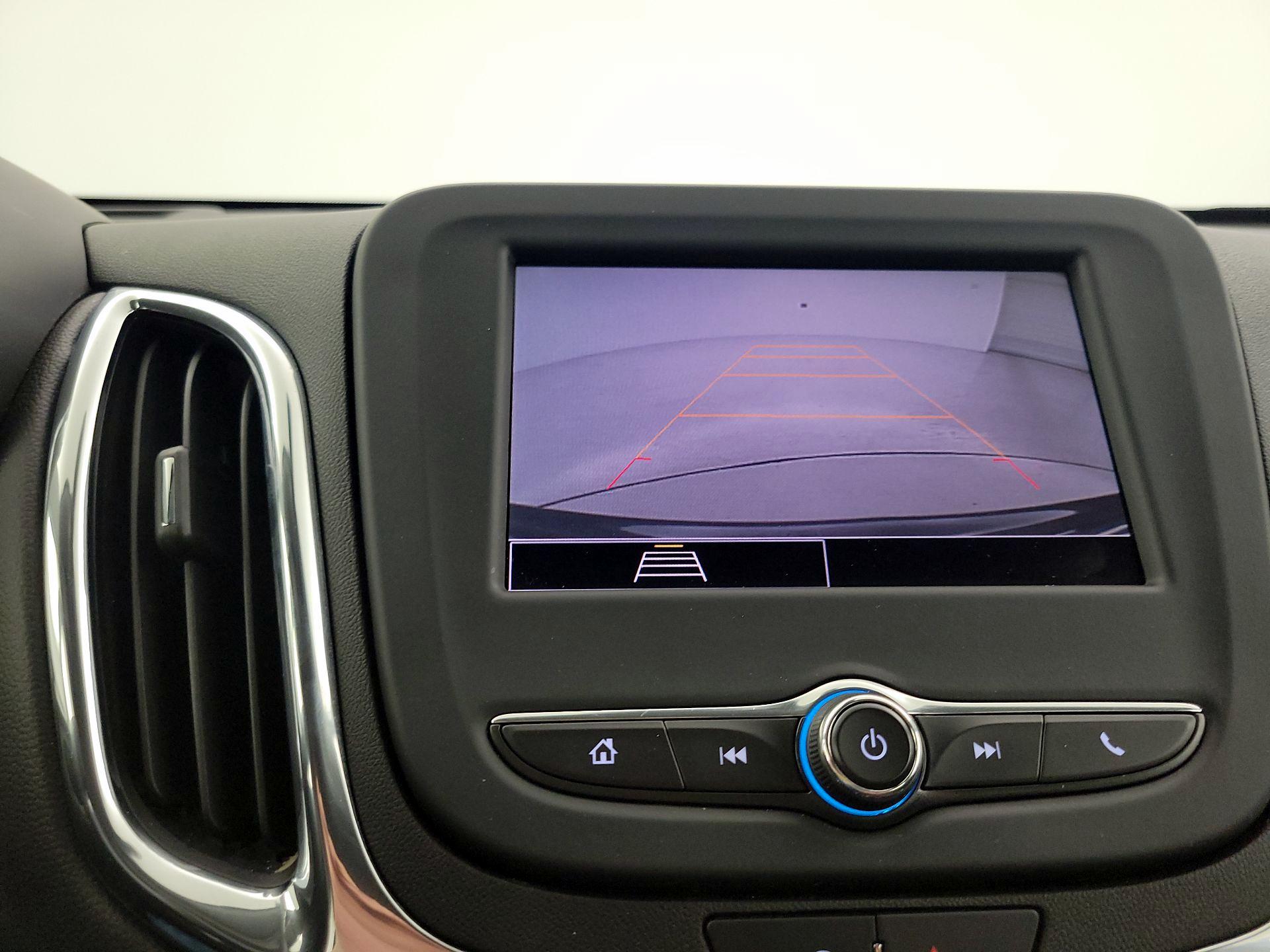 Thumbnail: 2022 Chevrolet Equinox - 14