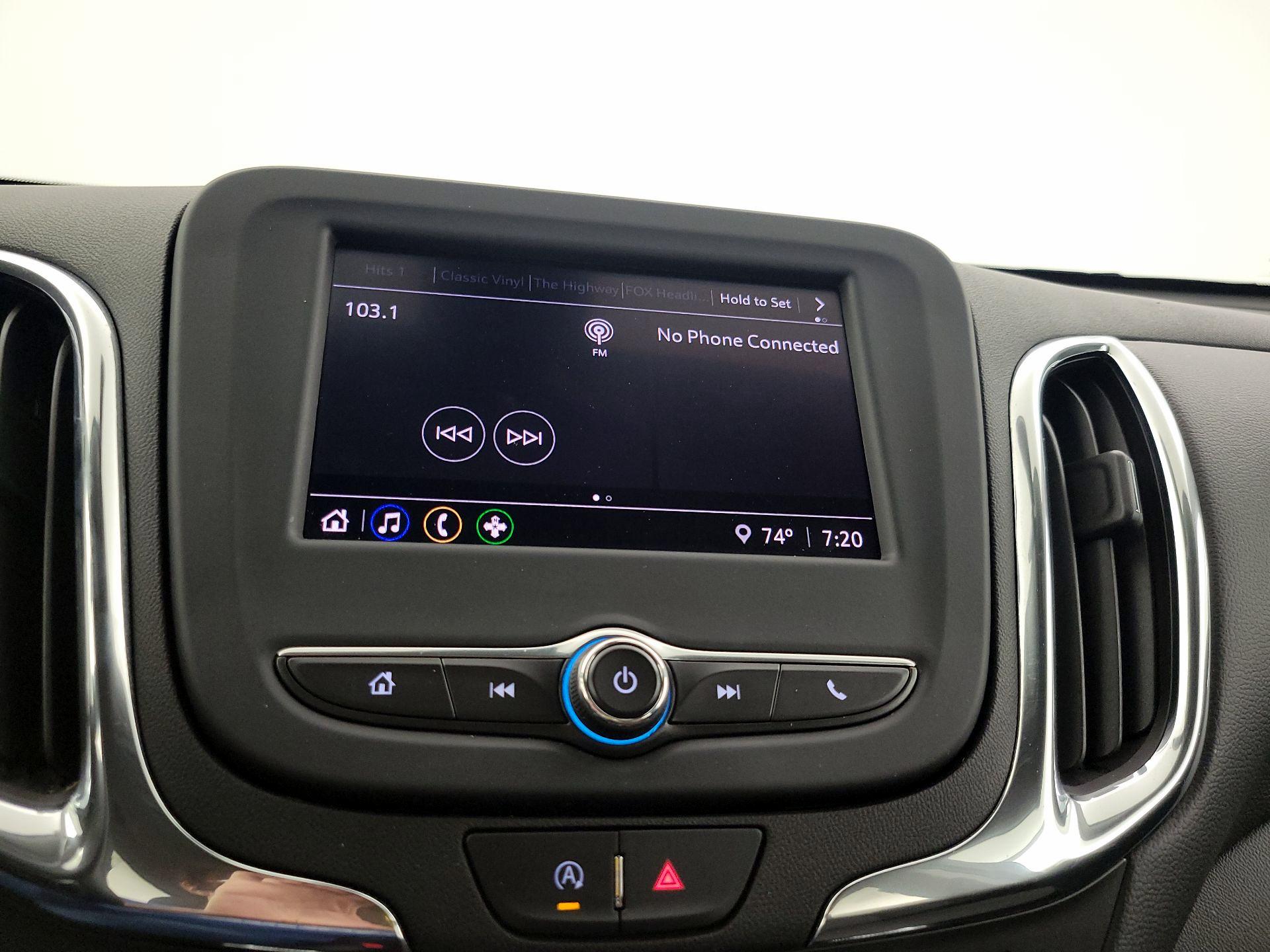 Thumbnail: 2022 Chevrolet Equinox - 15