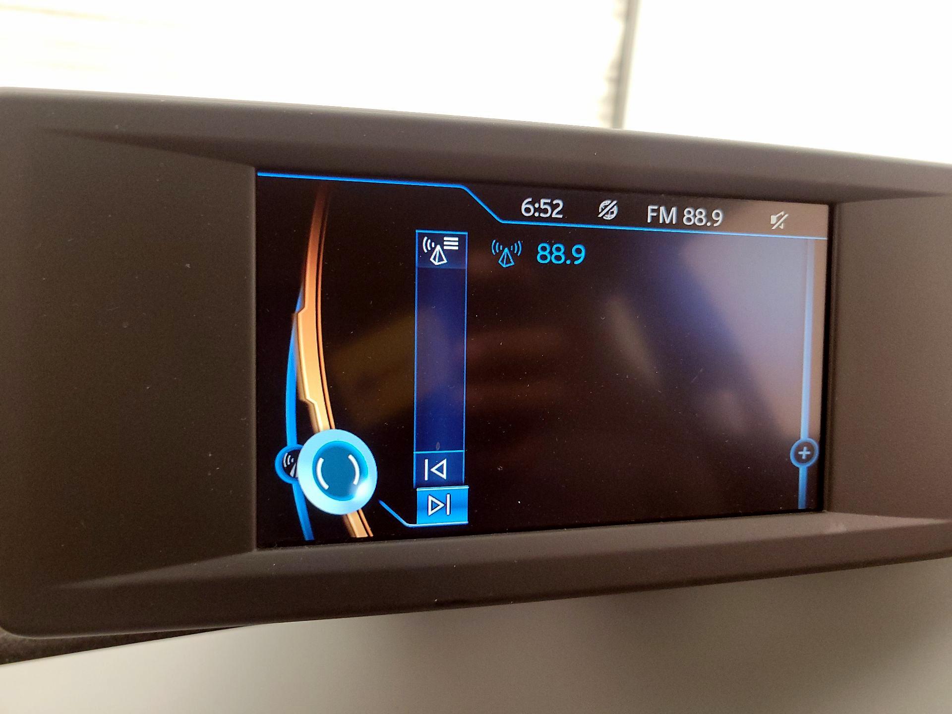 Thumbnail: 2016 BMW i3 - 16