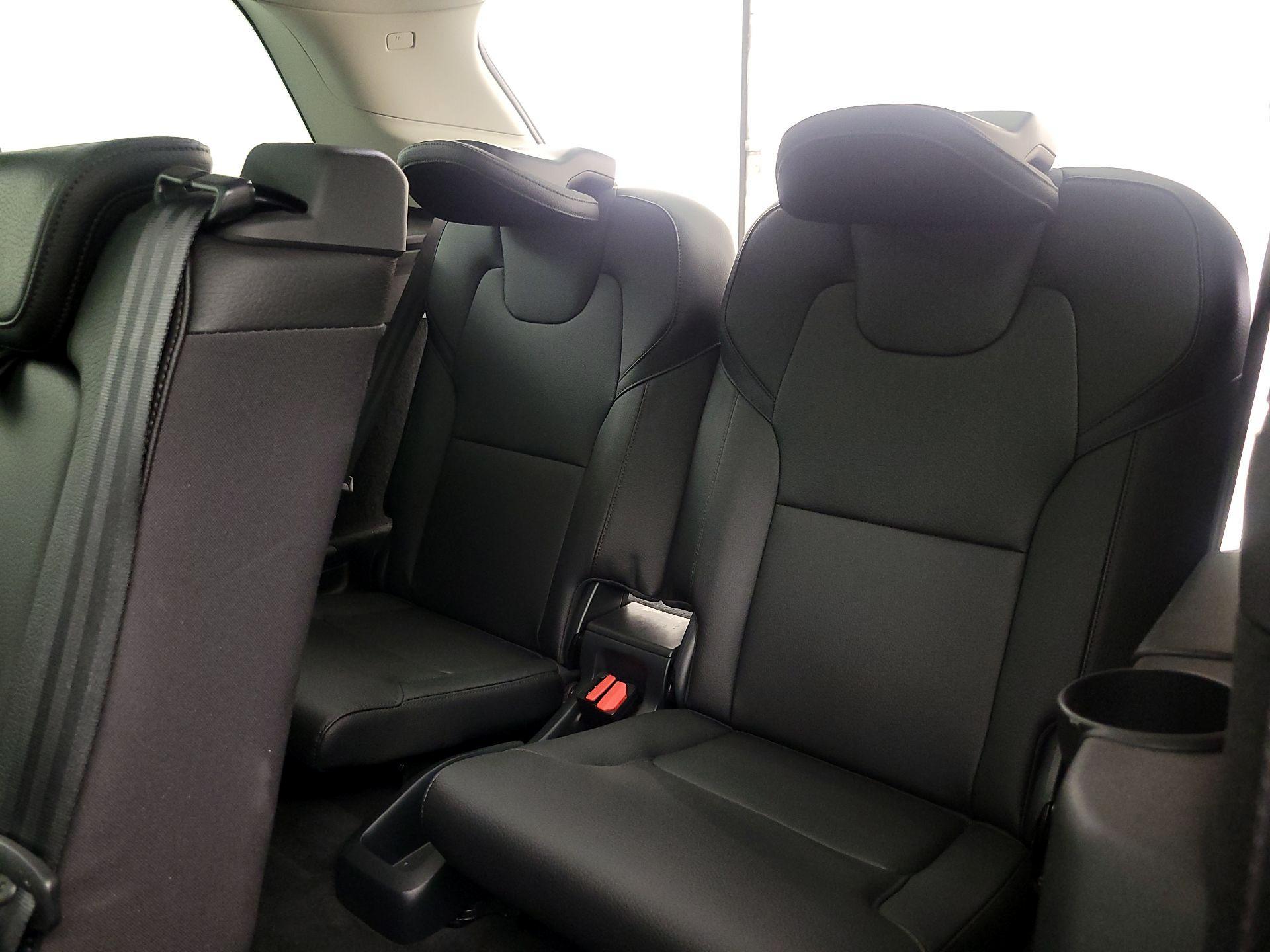 Thumbnail: 2016 Volvo XC90 - 20