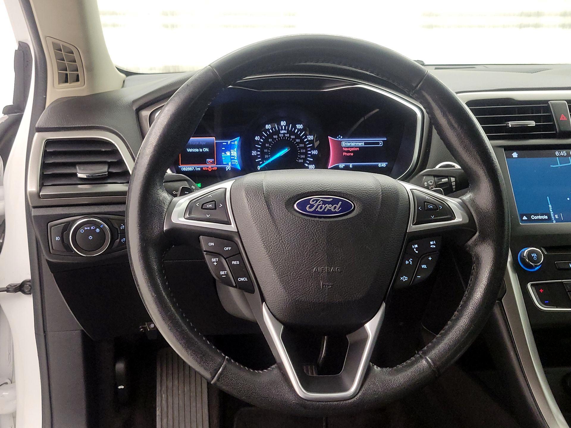 Thumbnail: 2017 Ford Fusion - 10