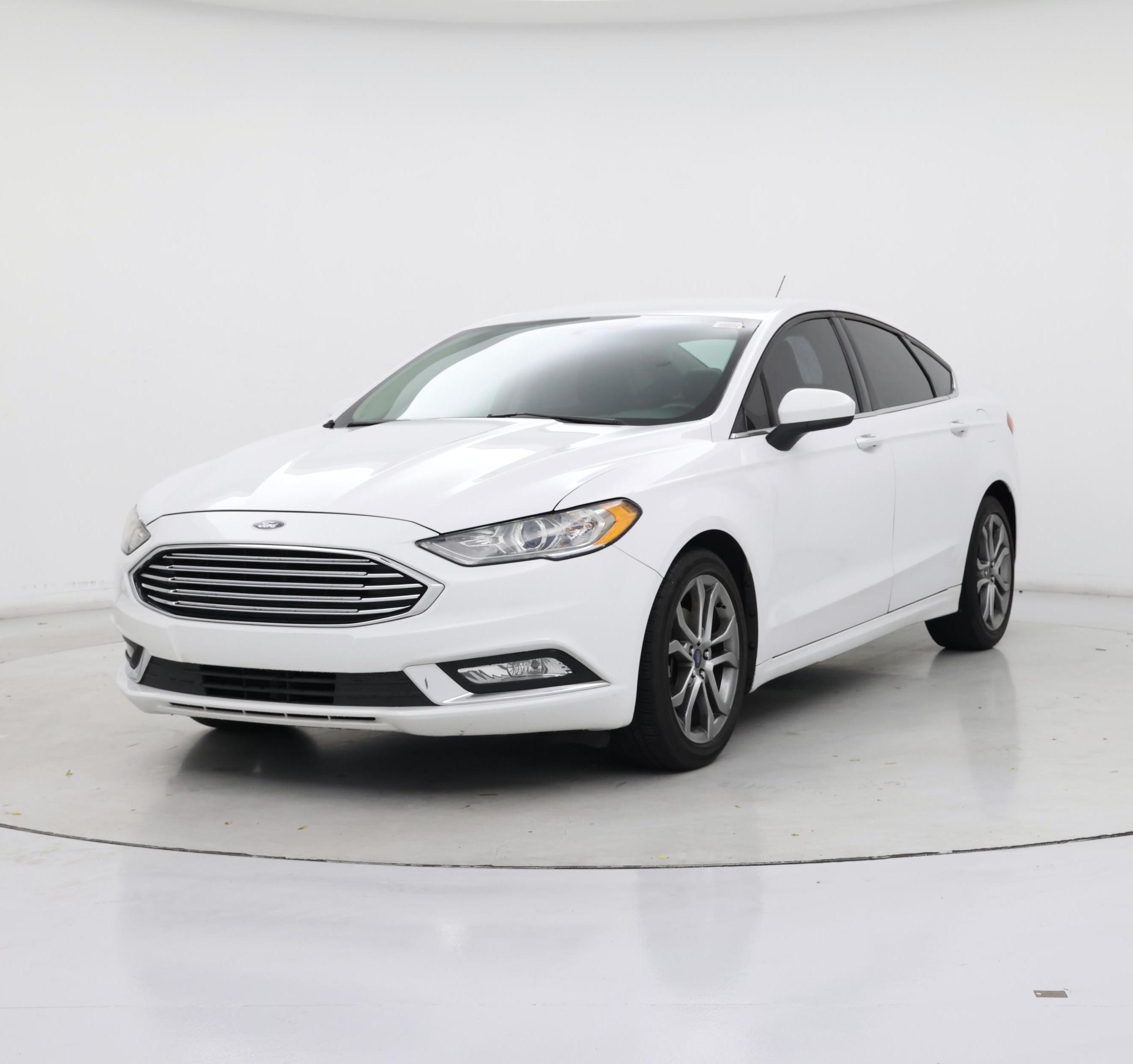 Thumbnail: 2017 Ford Fusion - 4