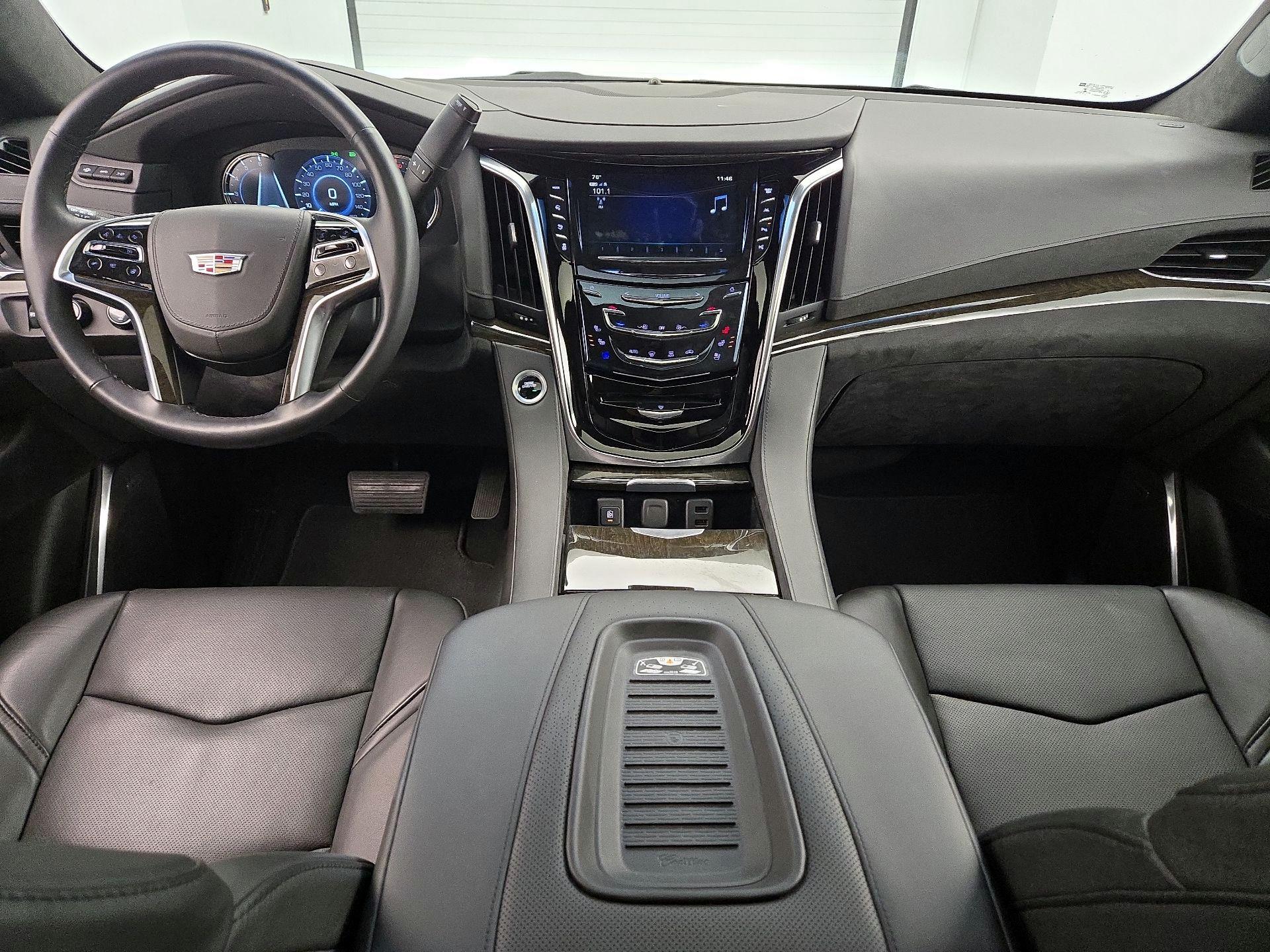 Thumbnail: 2018 Cadillac Escalade - 9