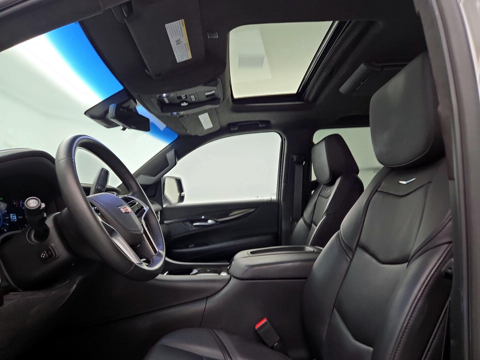 Thumbnail: 2018 Cadillac Escalade - 19