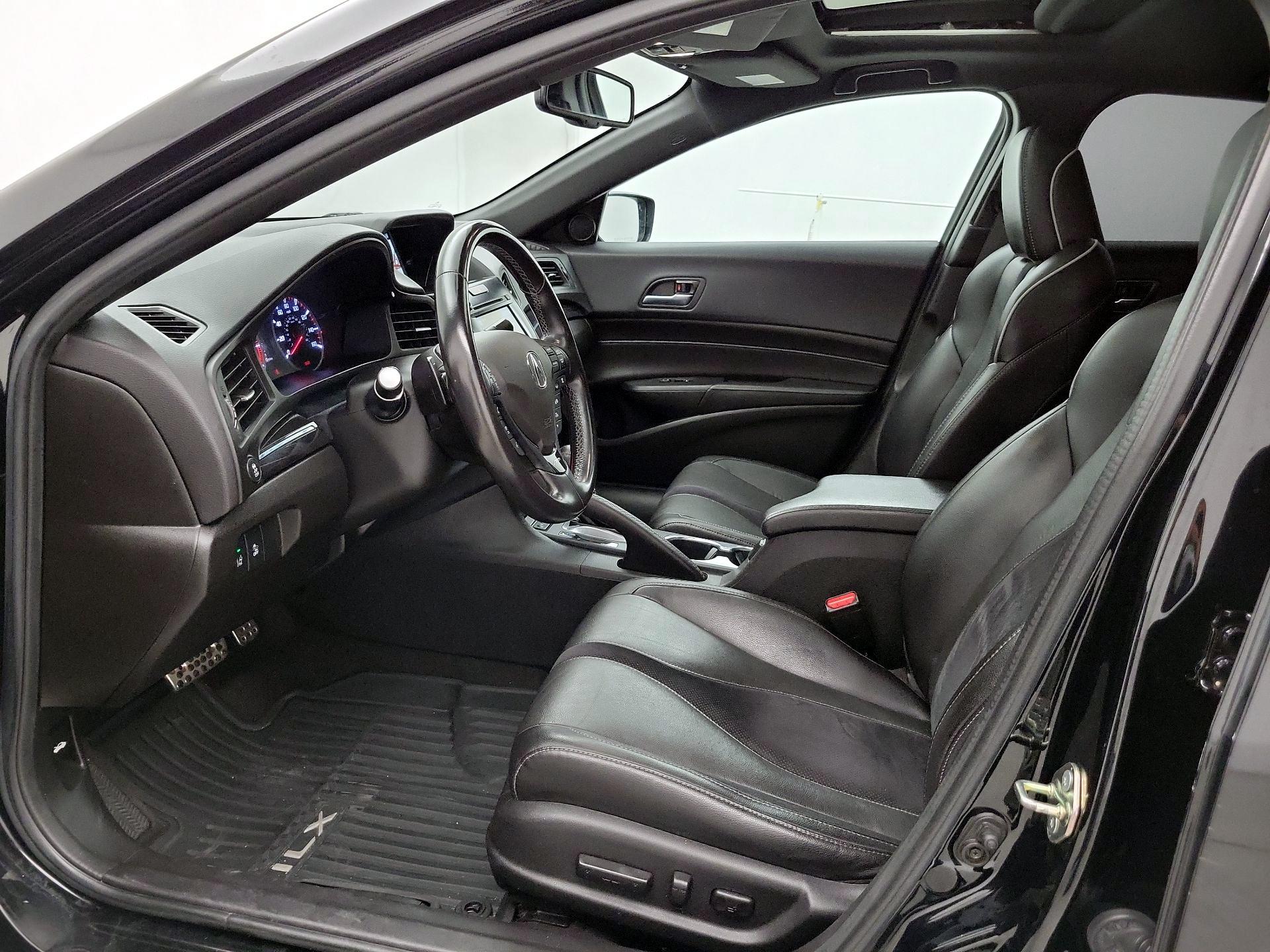 Thumbnail: 2020 Acura ILX - 11