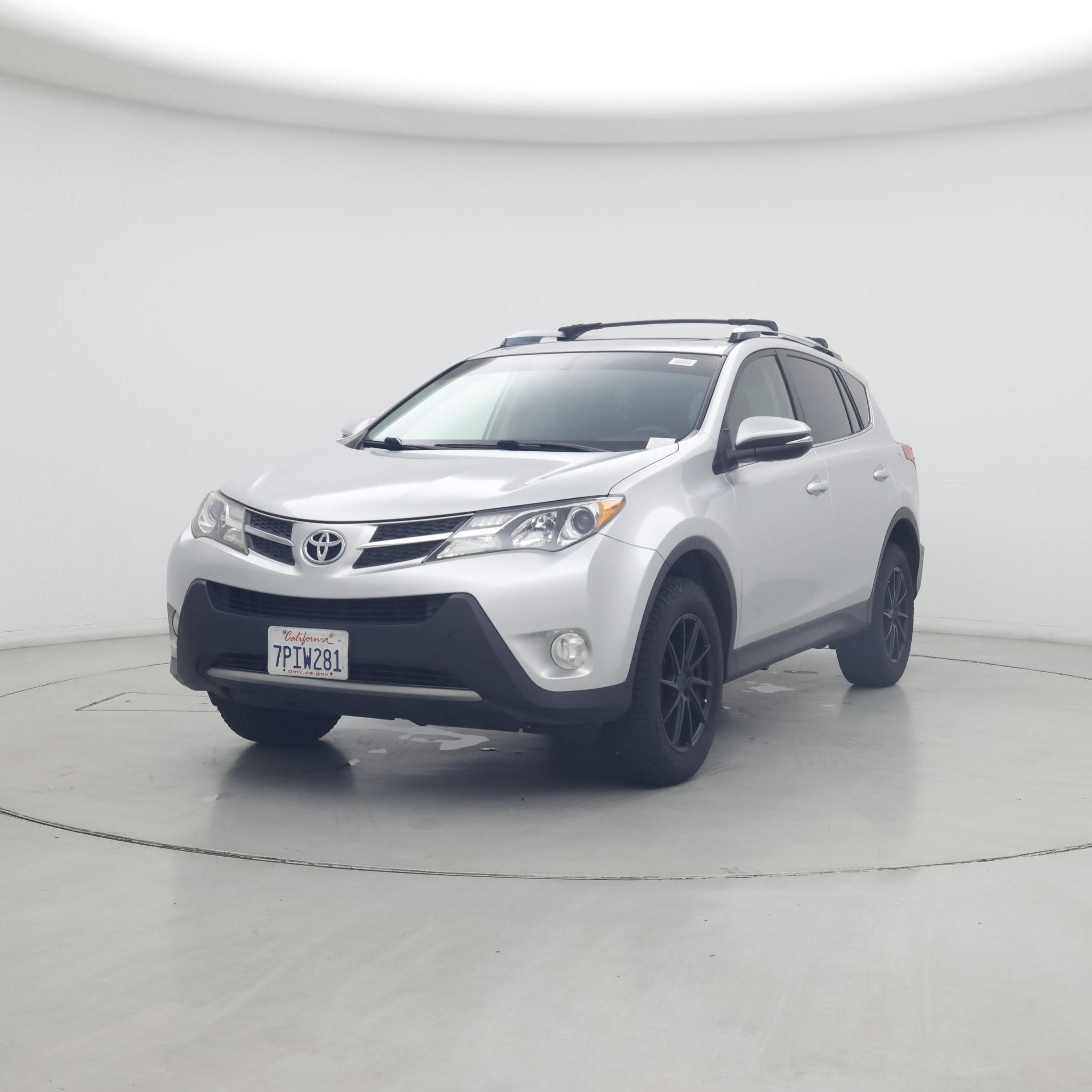 Thumbnail: 2015 Toyota RAV4 - 4