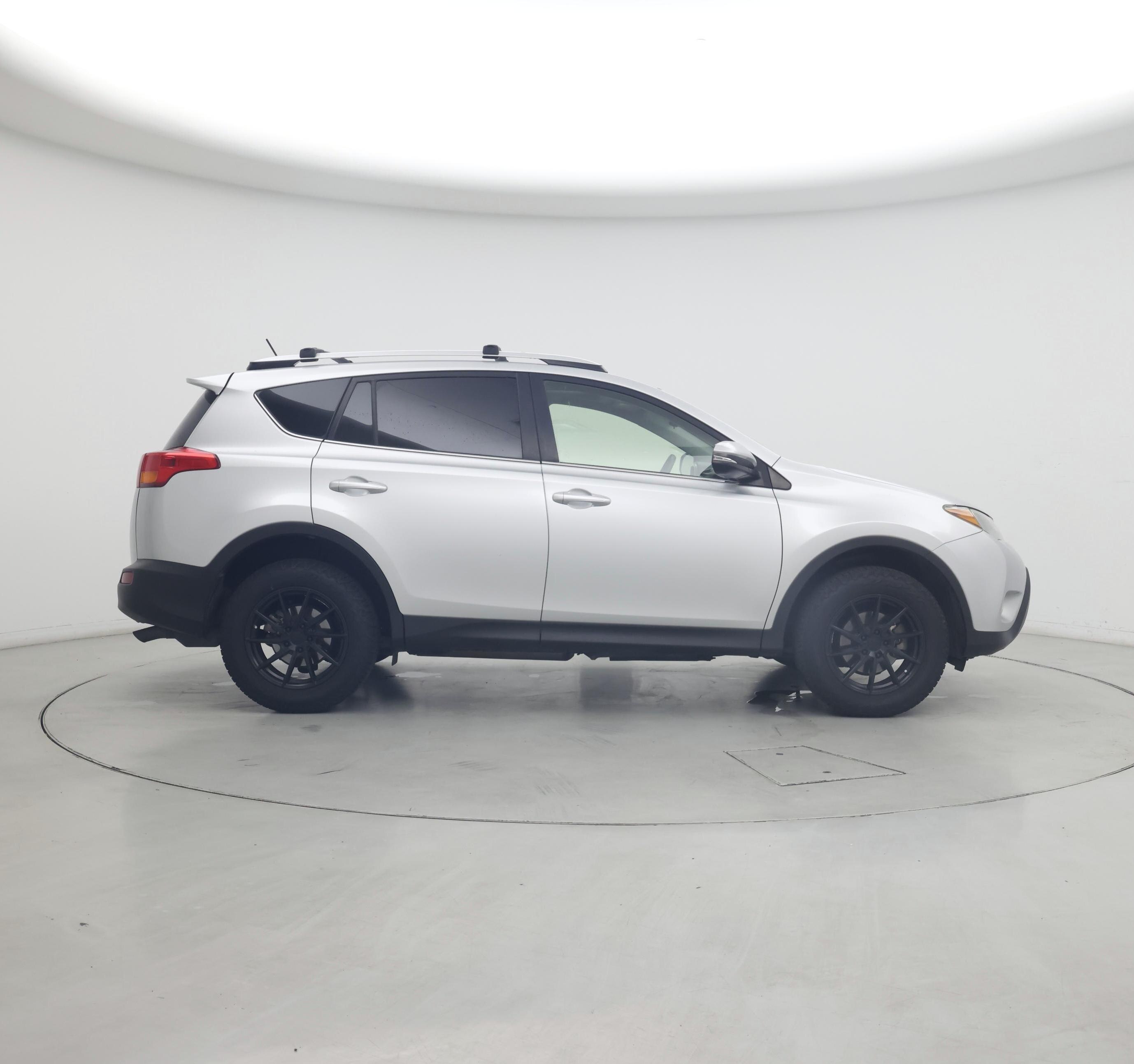 Thumbnail: 2015 Toyota RAV4 - 7