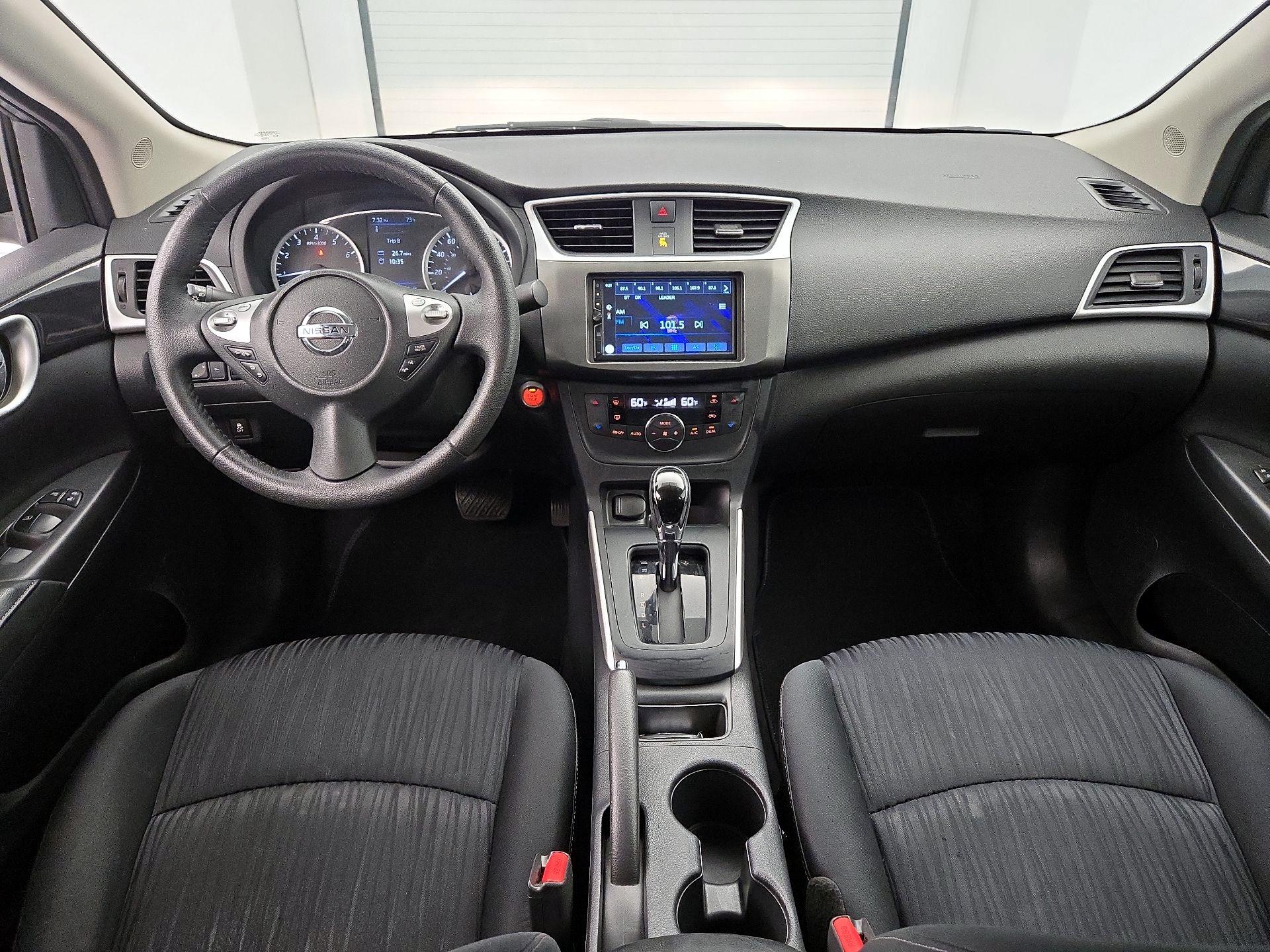 Thumbnail: 2019 Nissan Sentra - 9