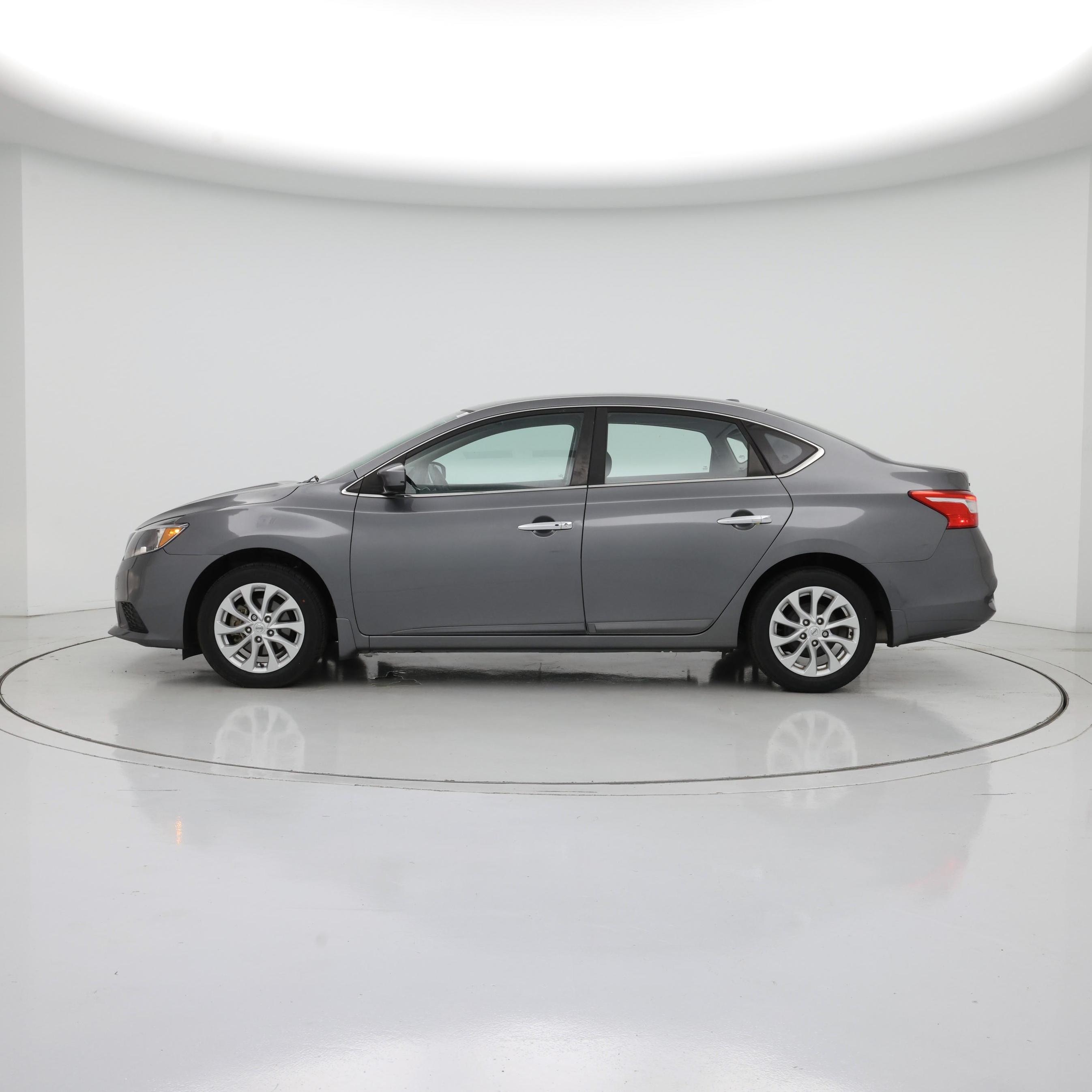 Thumbnail: 2019 Nissan Sentra - 3