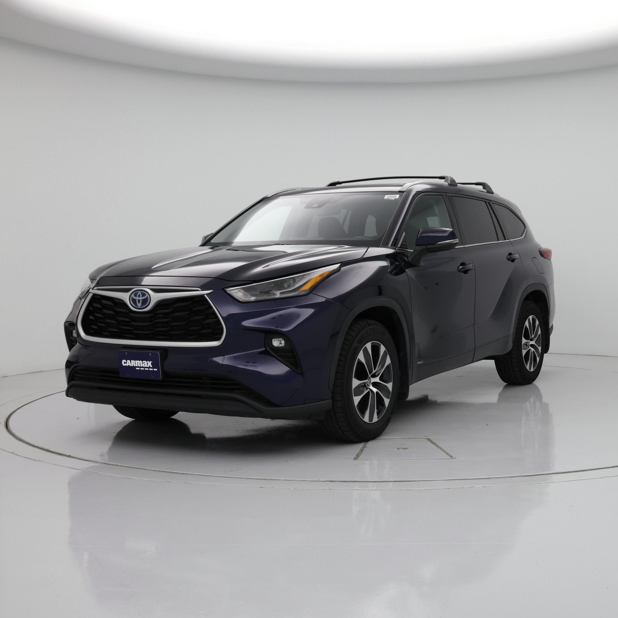 Thumbnail: 2022 Toyota Highlander - 4
