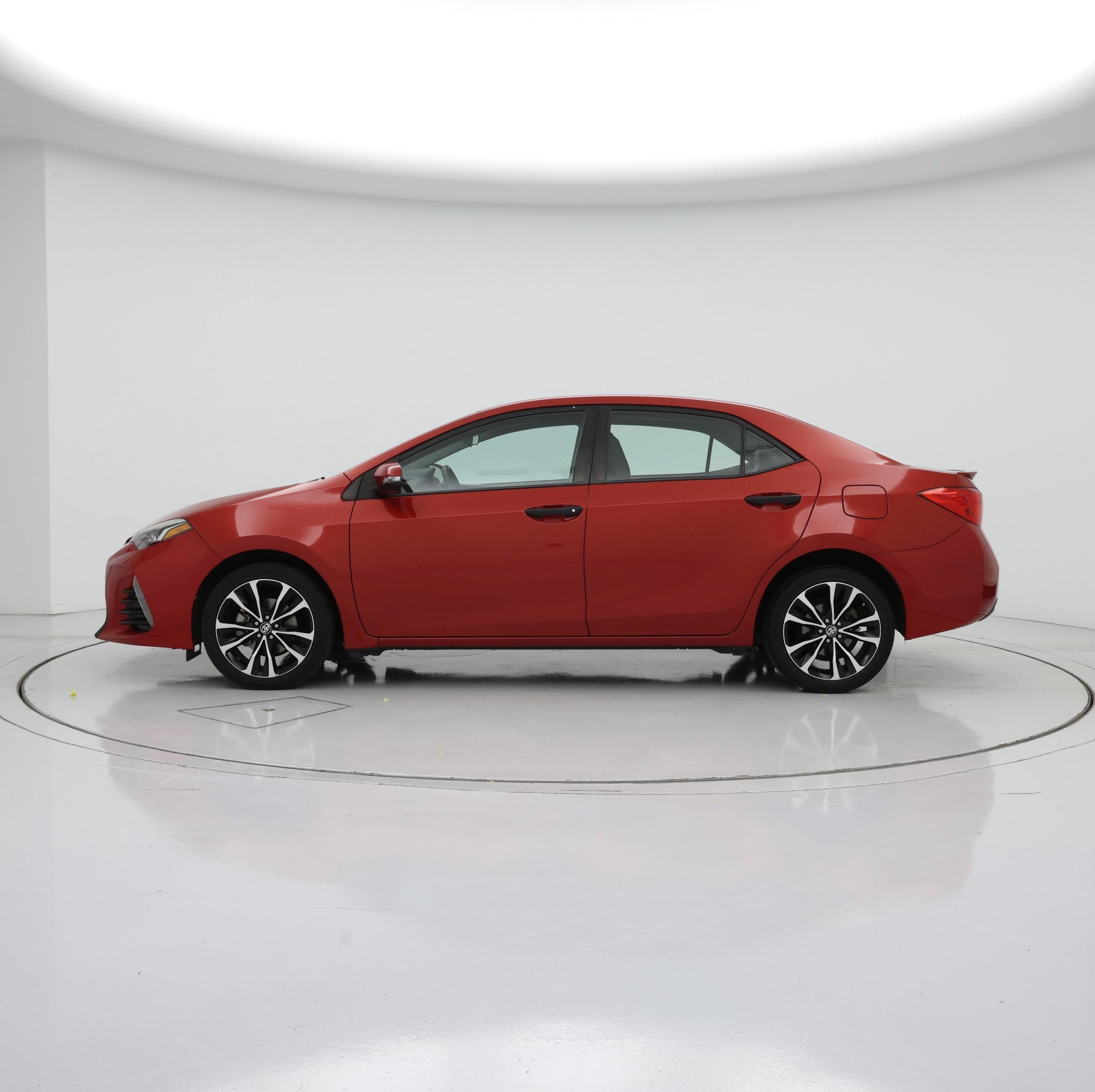 Thumbnail: 2017 Toyota Corolla - 3