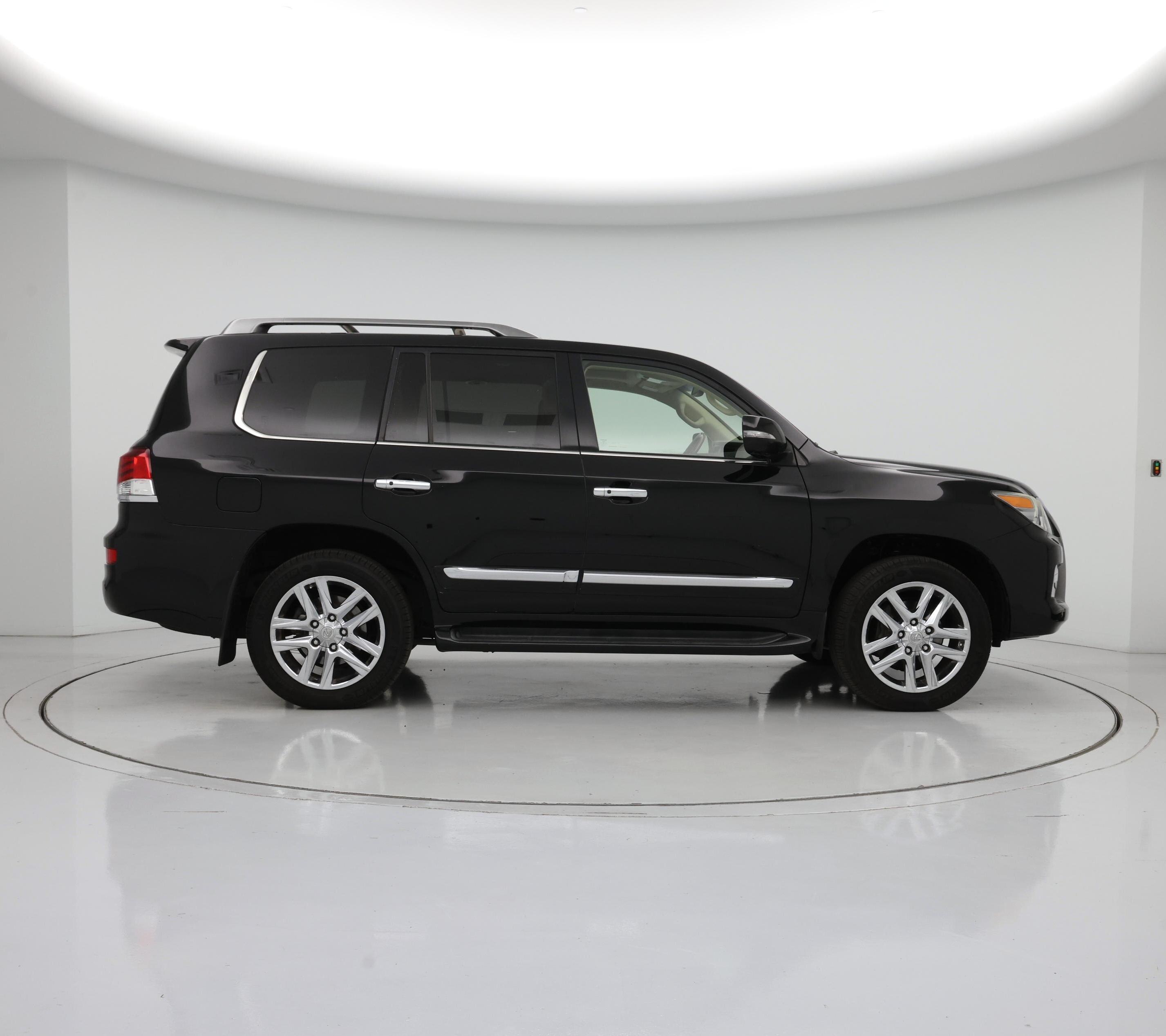 Thumbnail: 2013 Lexus LX - 7