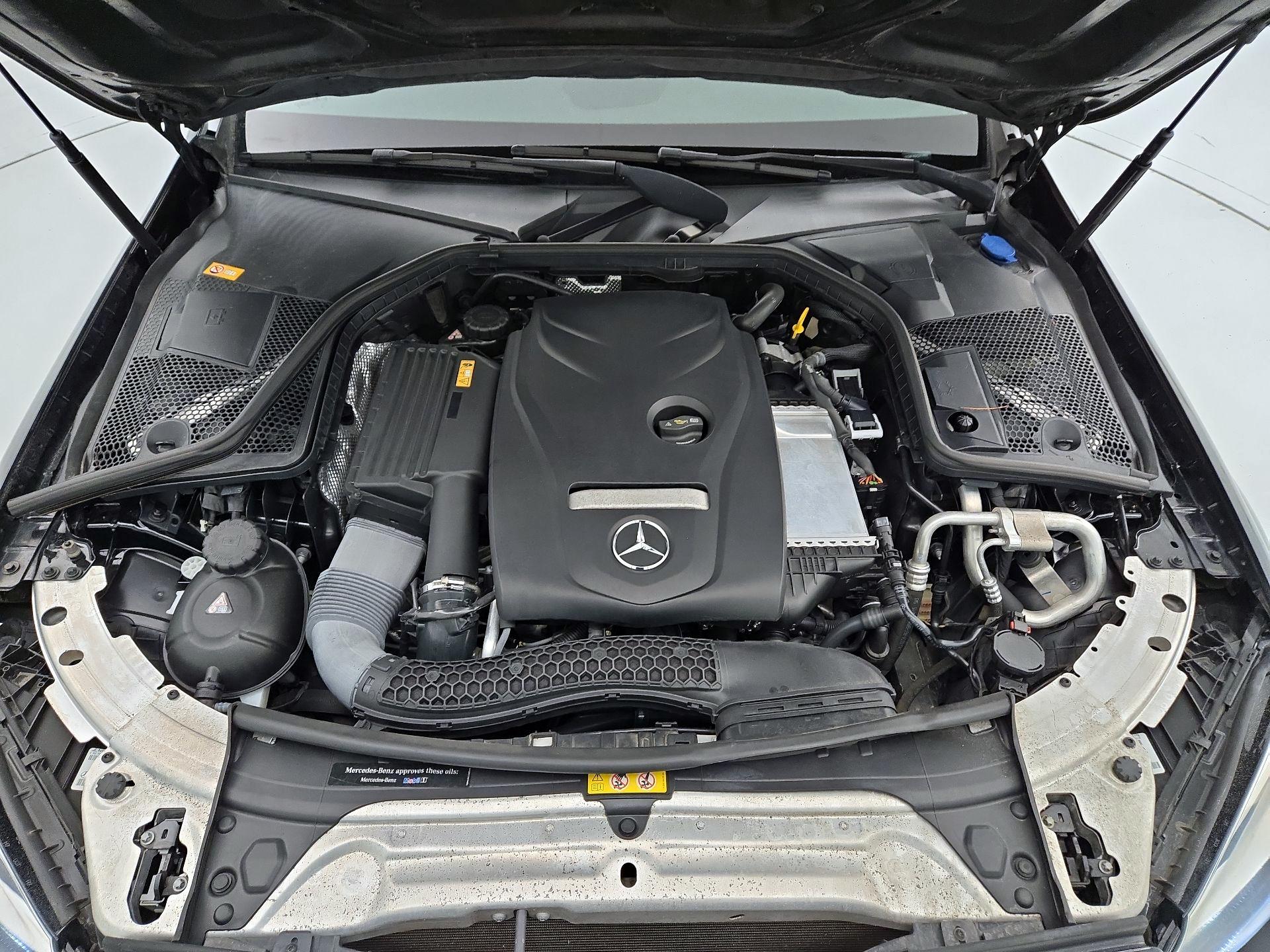 Thumbnail: 2016 Mercedes-Benz C-Class - 20