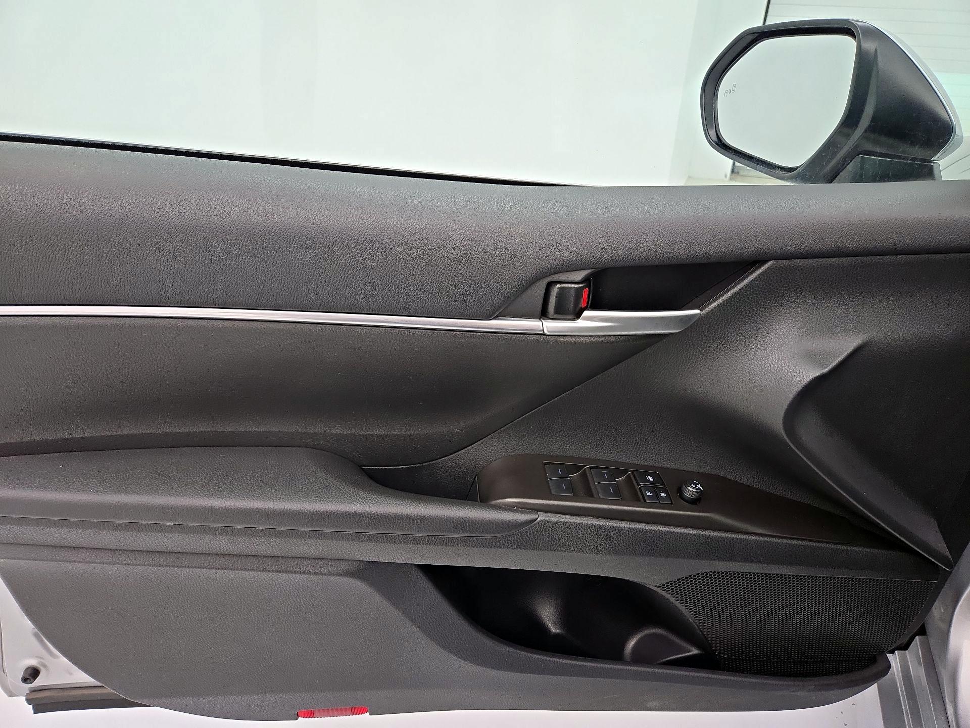 Thumbnail: 2024 Toyota Camry - 12
