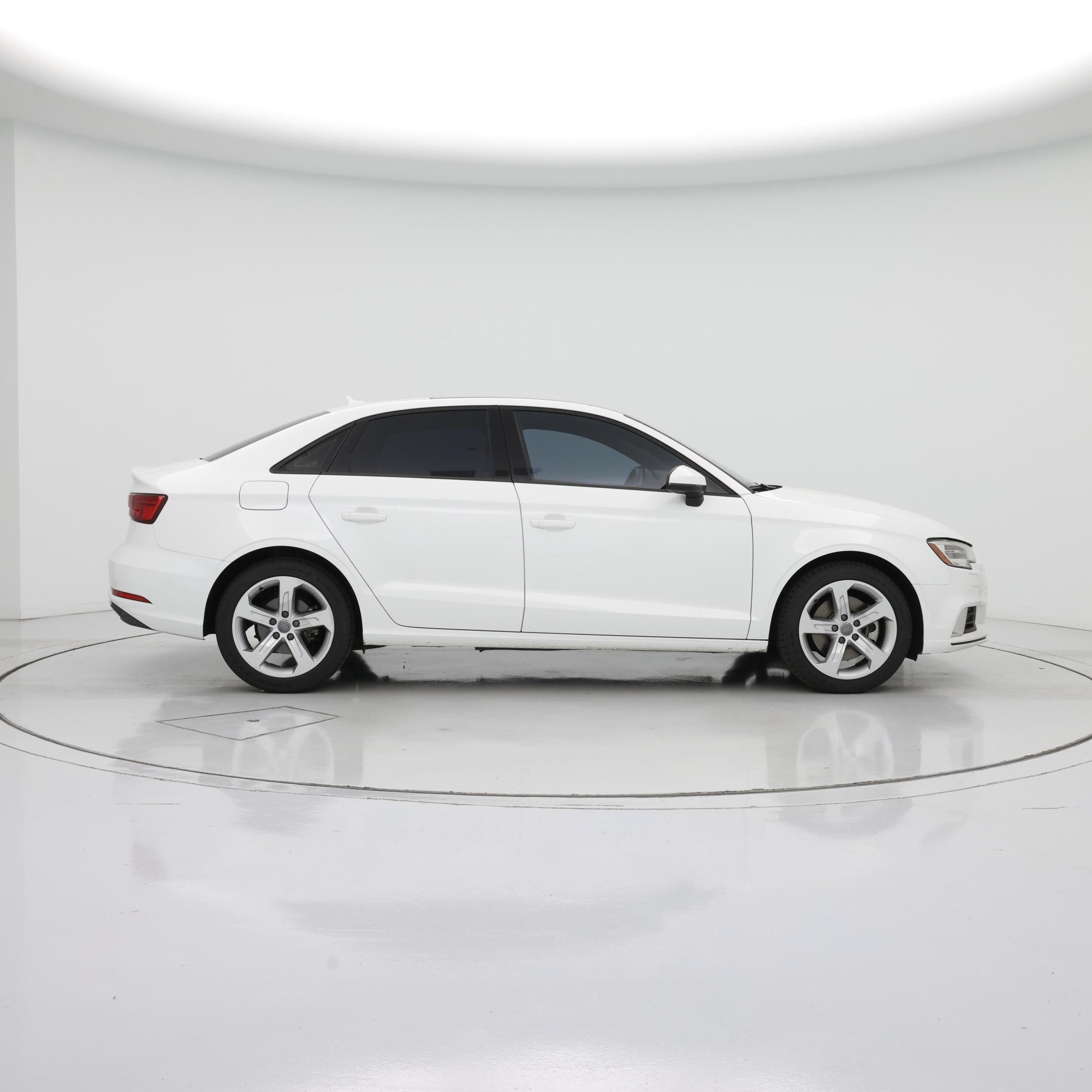 Thumbnail: 2017 Audi A3 - 7