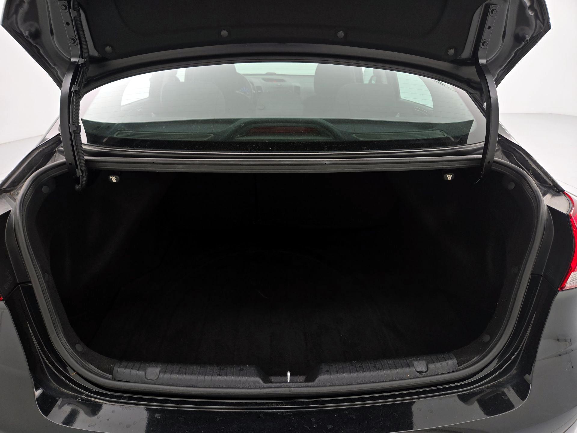 Thumbnail: 2017 Kia Forte - 19