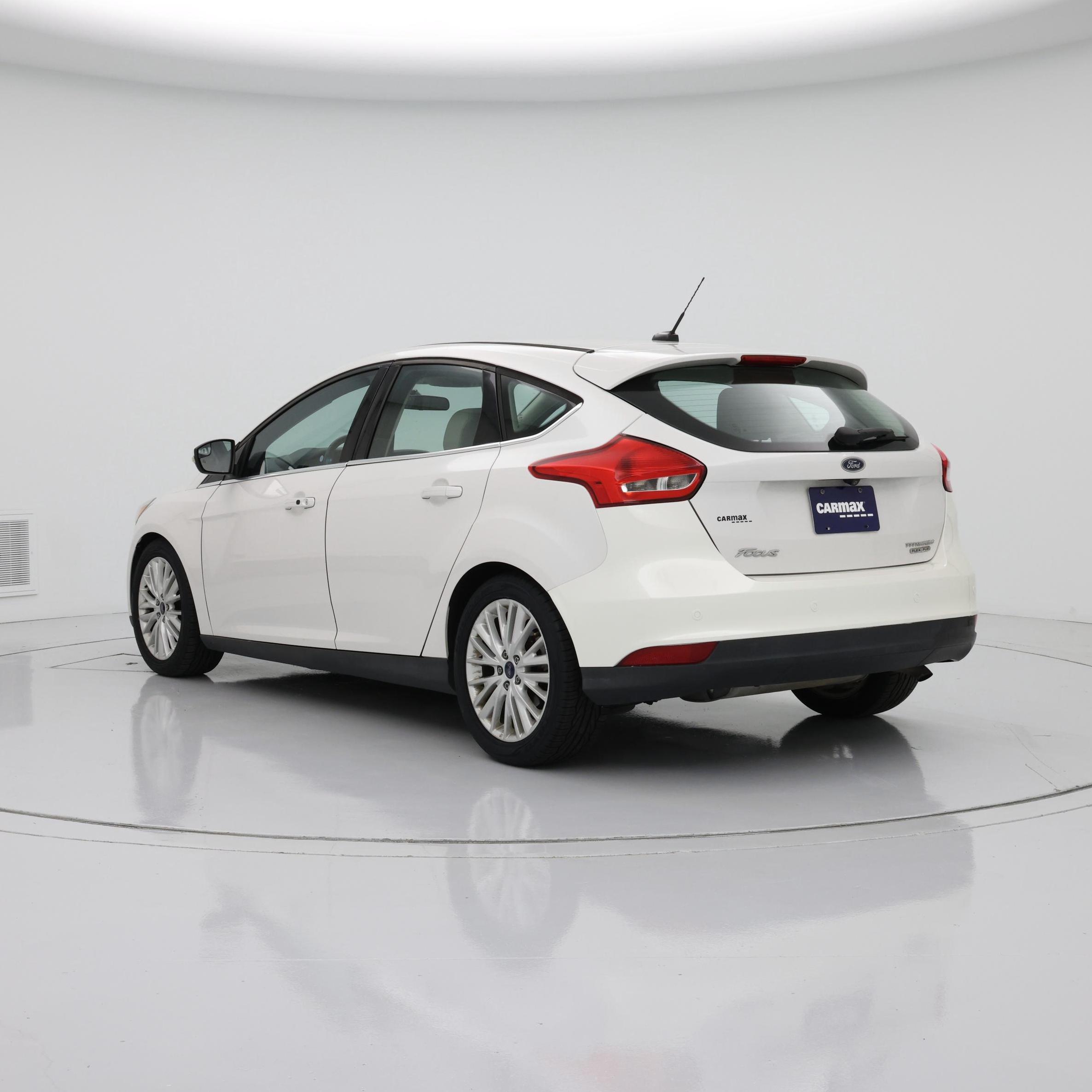 Thumbnail: 2016 Ford Focus - 2