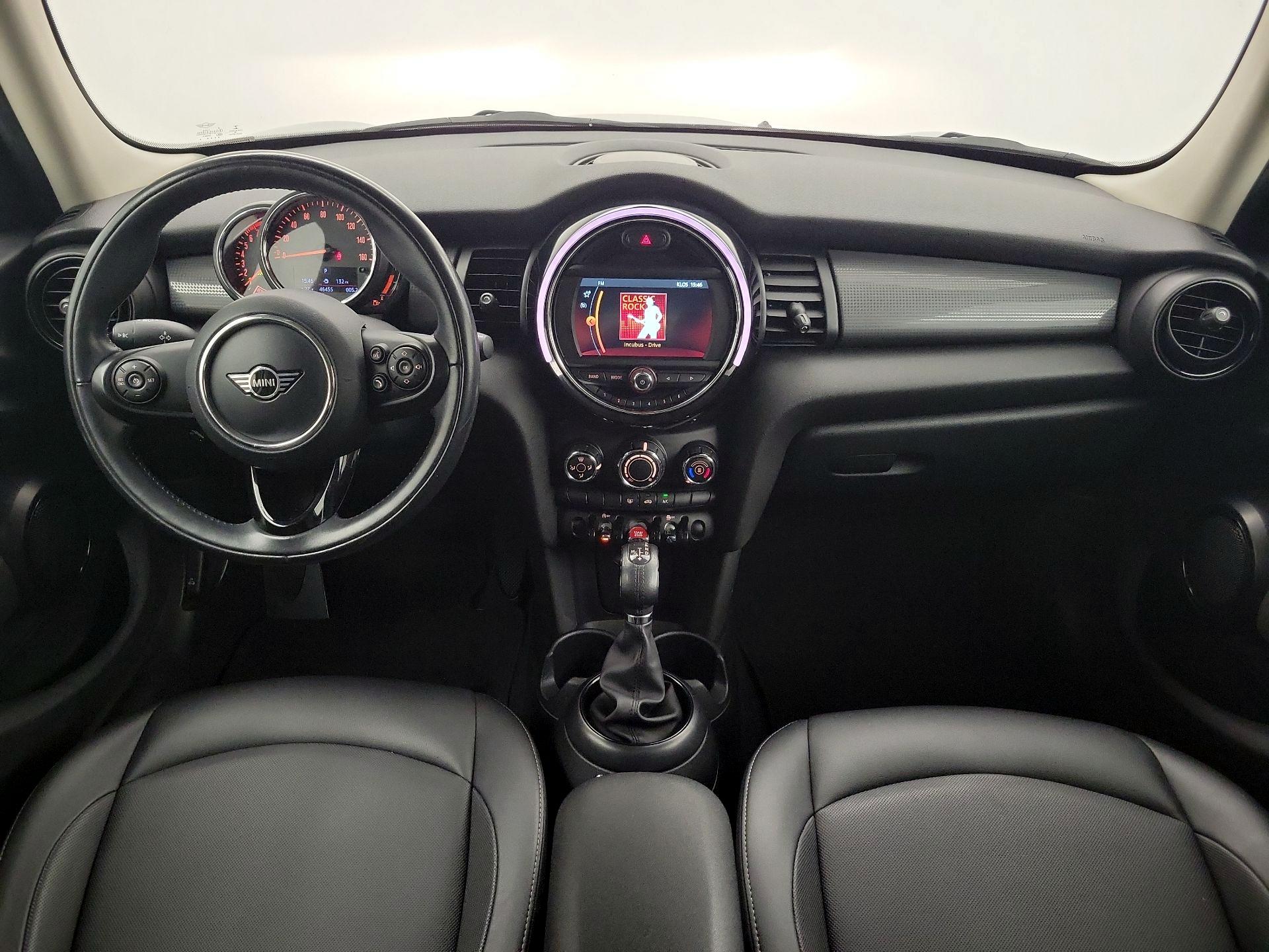 Thumbnail: 2019 MINI Cooper Hardtop - 9