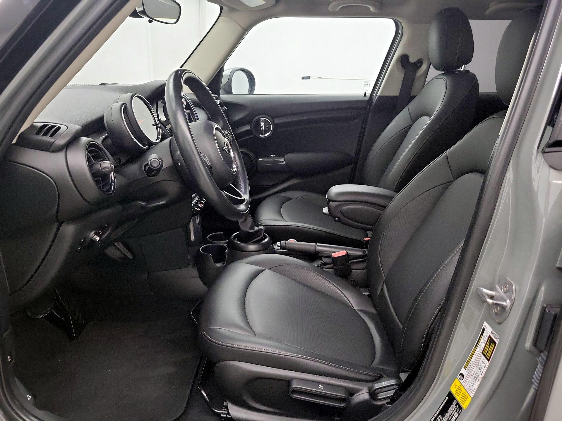 Thumbnail: 2019 MINI Cooper Hardtop - 11