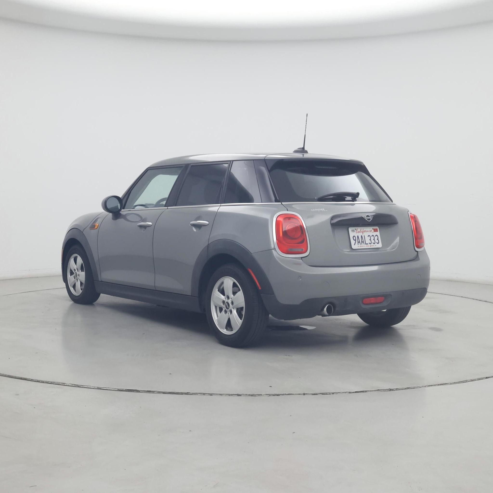 Thumbnail: 2019 MINI Cooper Hardtop - 2