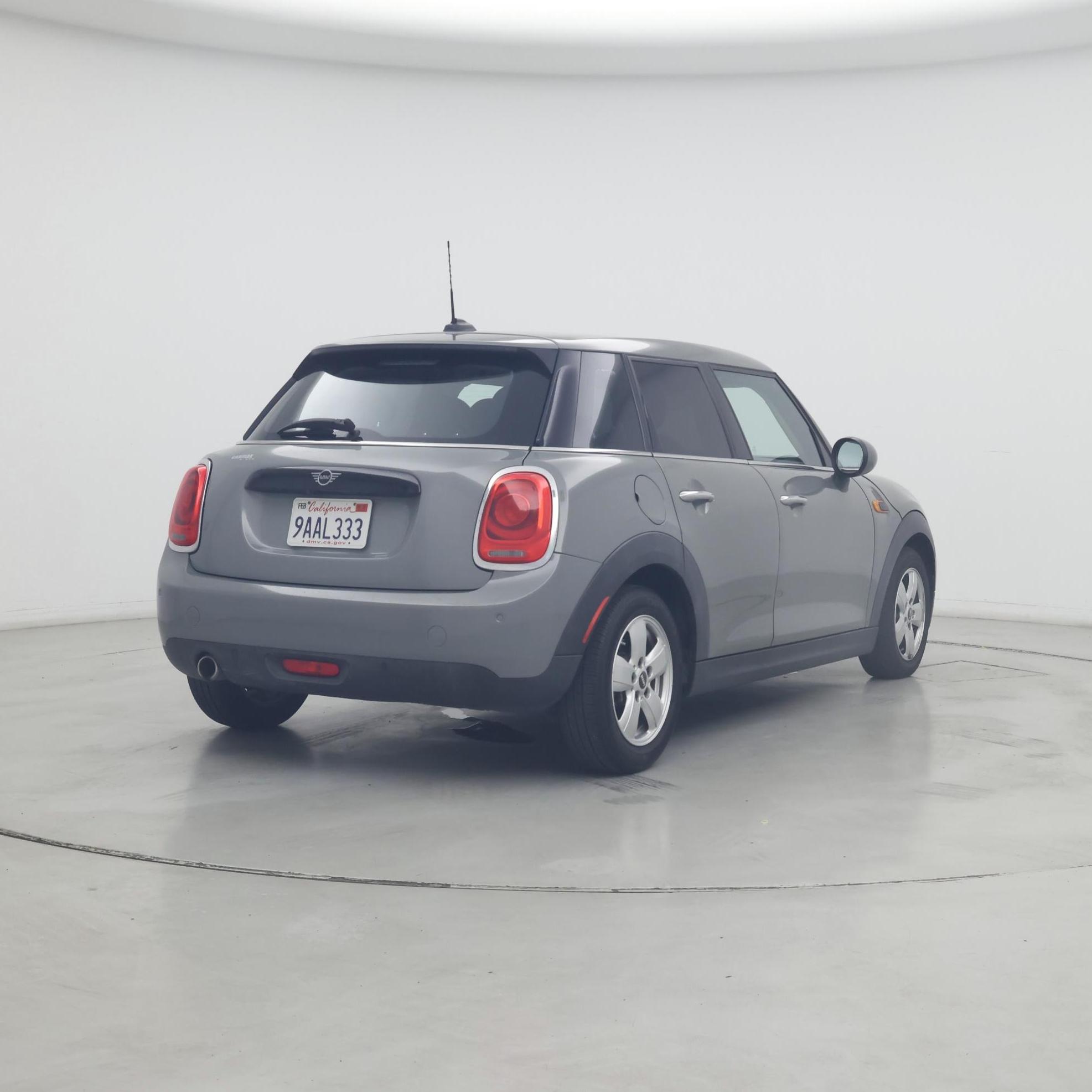 Thumbnail: 2019 MINI Cooper Hardtop - 8