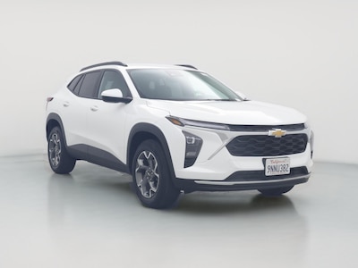 White 2025 Chevrolet Trax LT