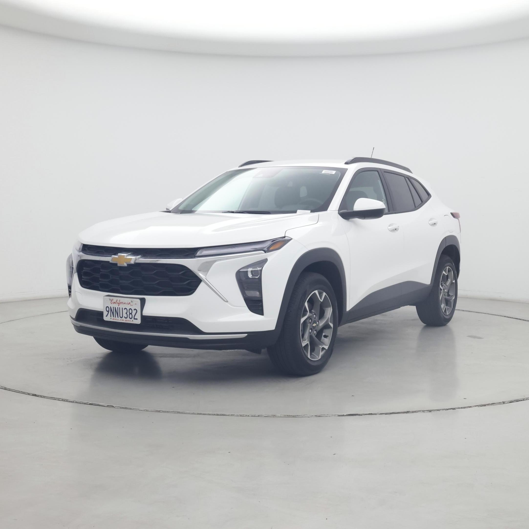 Thumbnail: 2025 Chevrolet Trax - 4