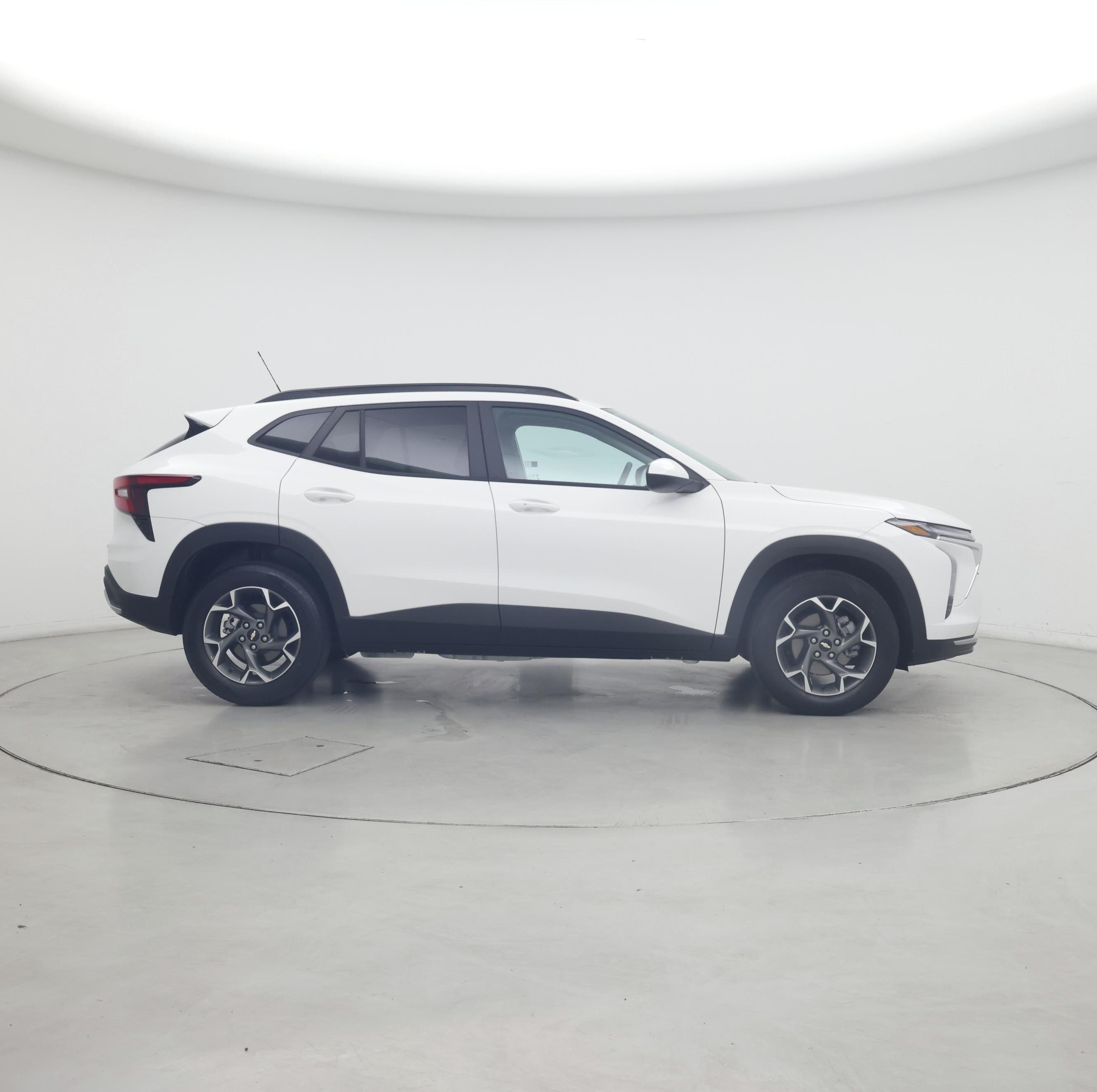 Thumbnail: 2025 Chevrolet Trax - 7