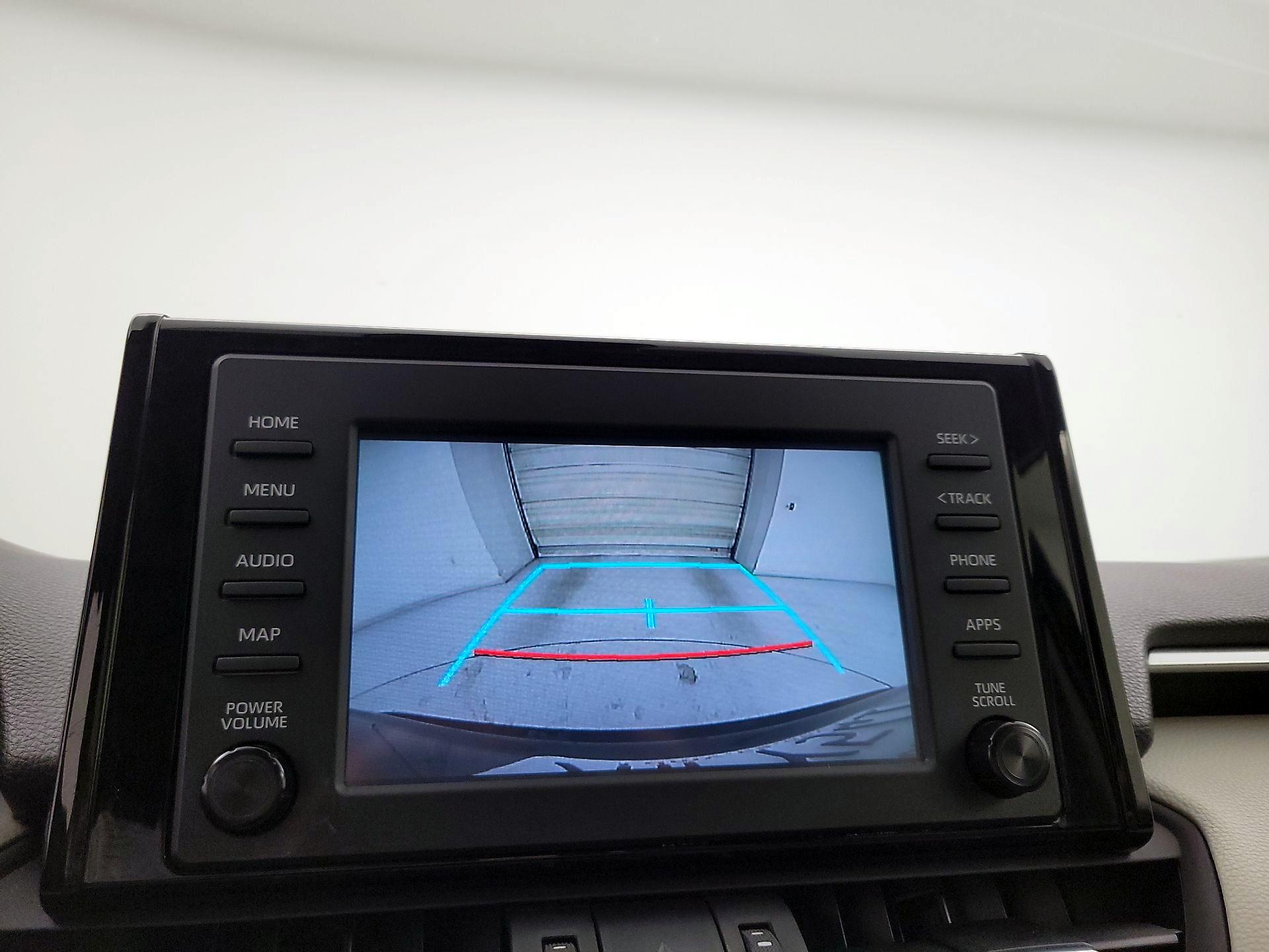 Thumbnail: 2019 Toyota RAV4 - 14
