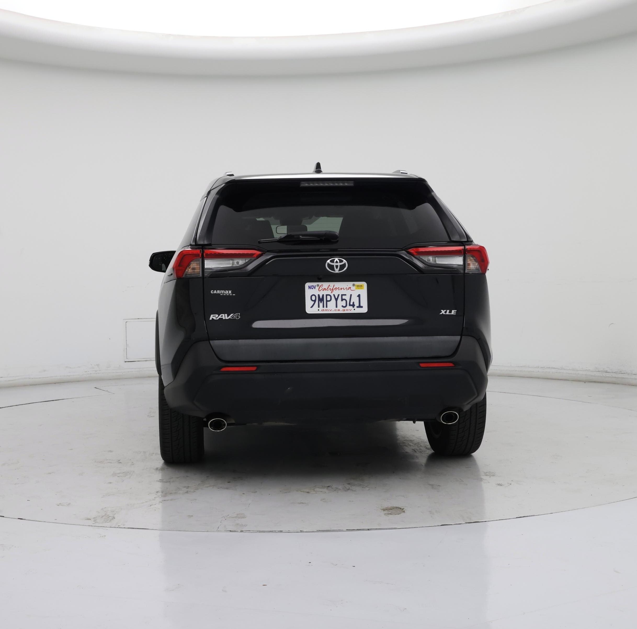 Thumbnail: 2019 Toyota RAV4 - 6