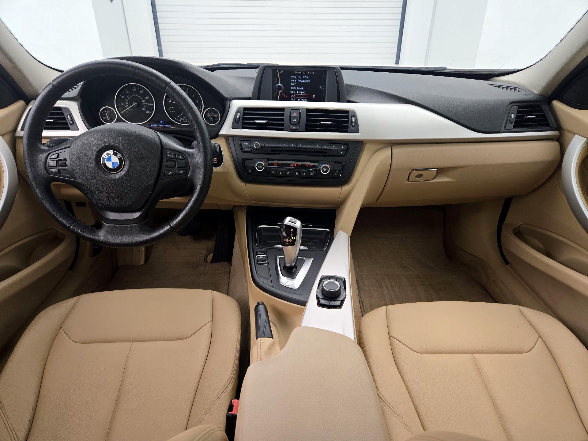 Thumbnail: 2014 BMW 3 Series - 9