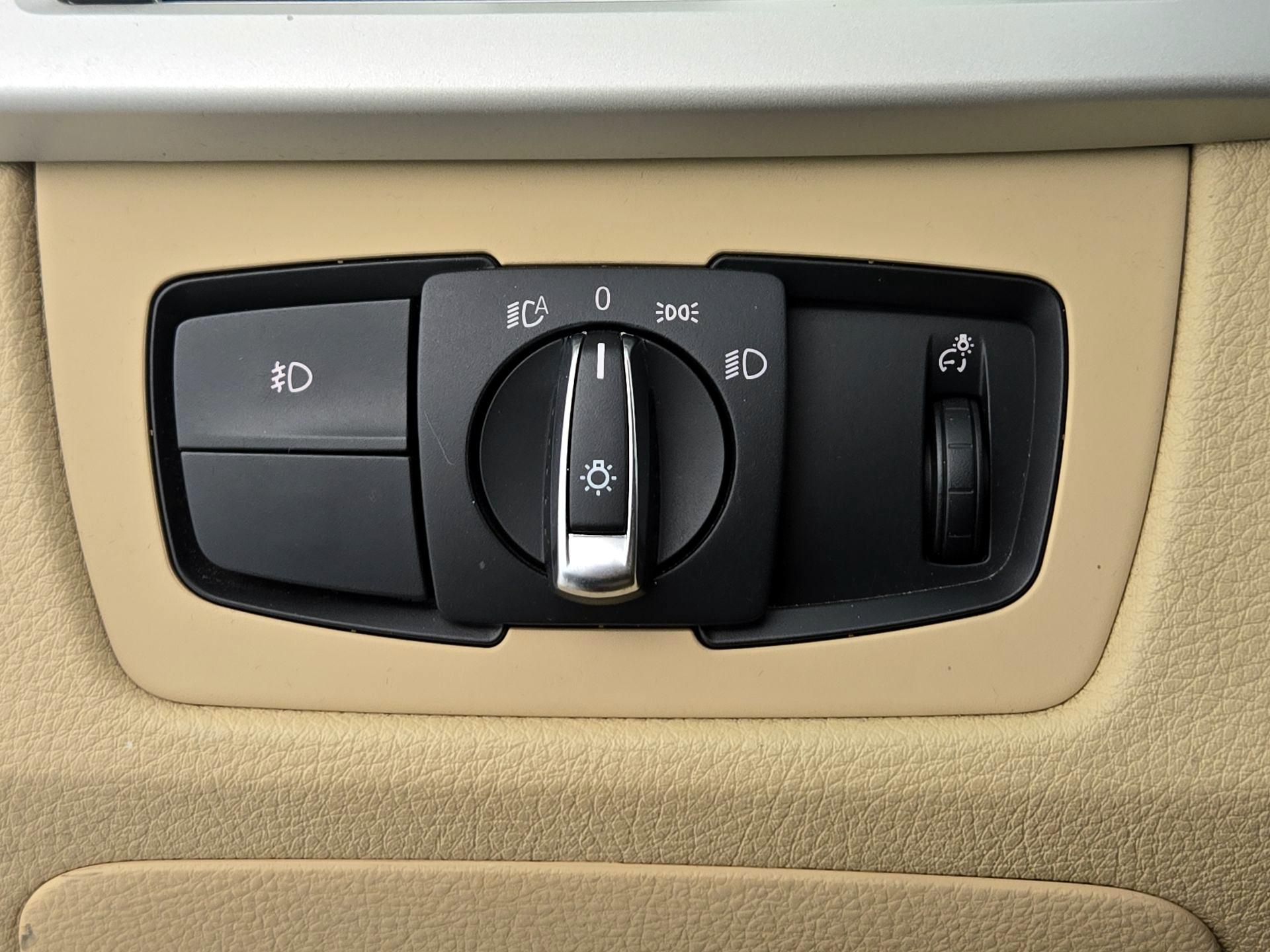 Thumbnail: 2014 BMW 3 Series - 13