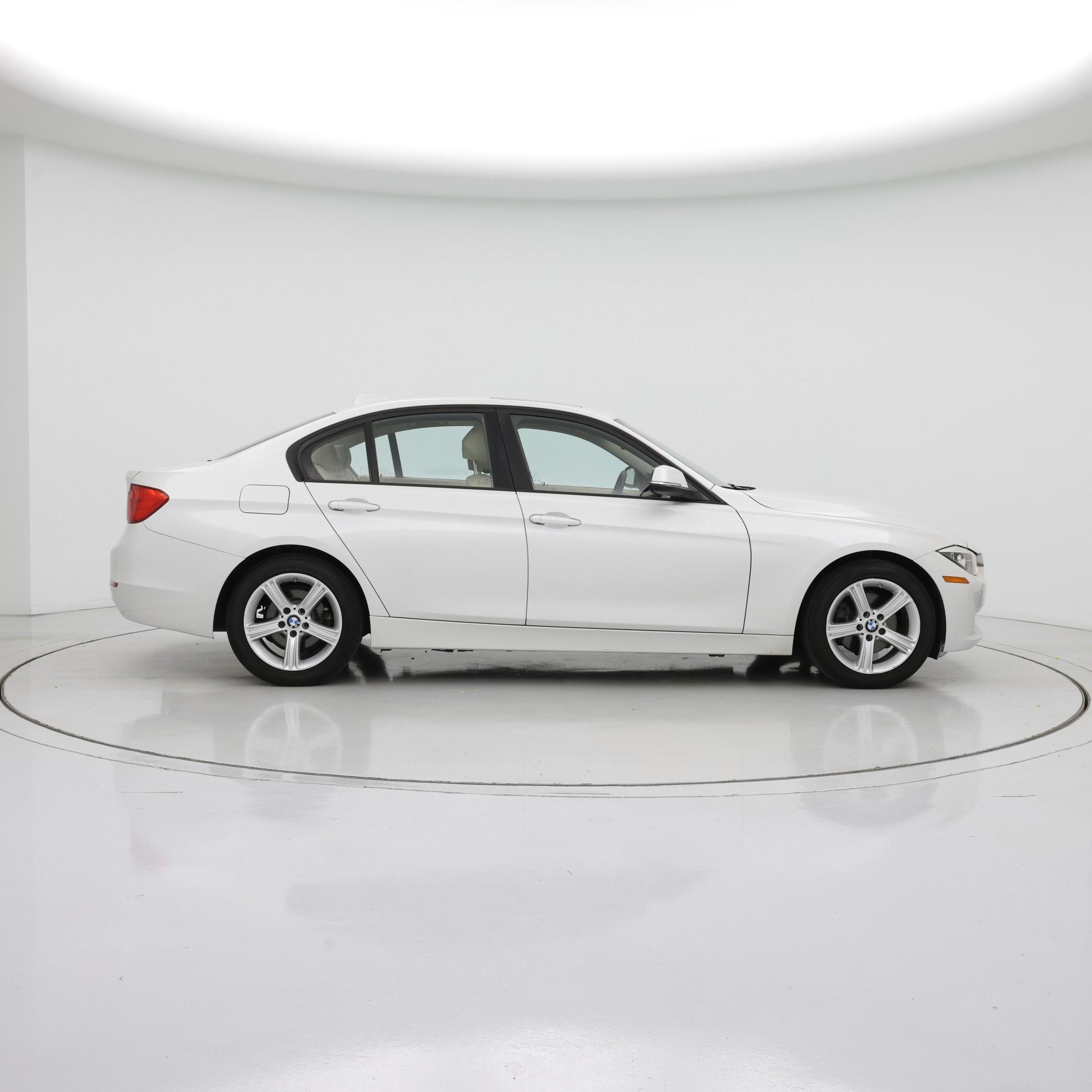 Thumbnail: 2014 BMW 3 Series - 7