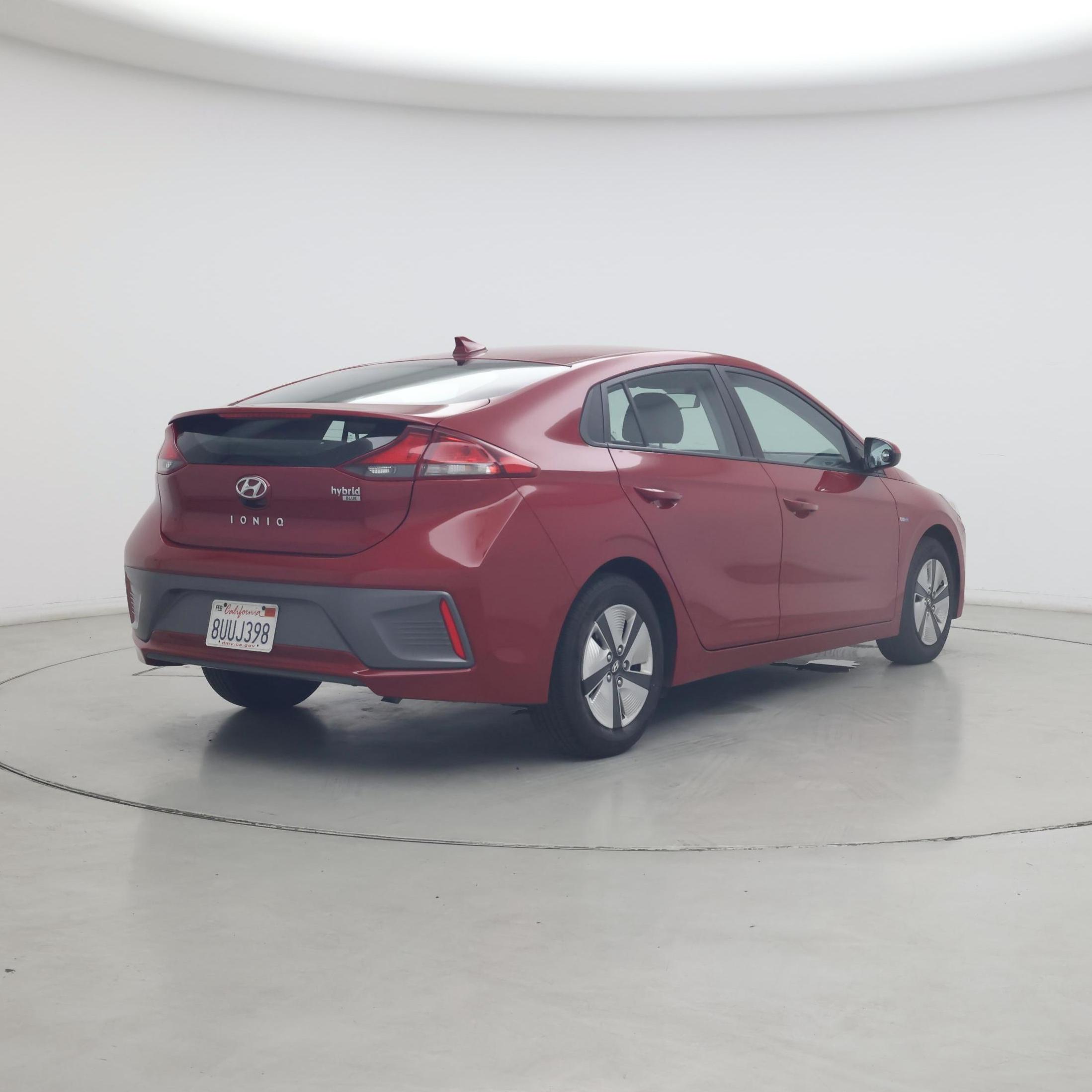 Thumbnail: 2020 Hyundai Ioniq - 8