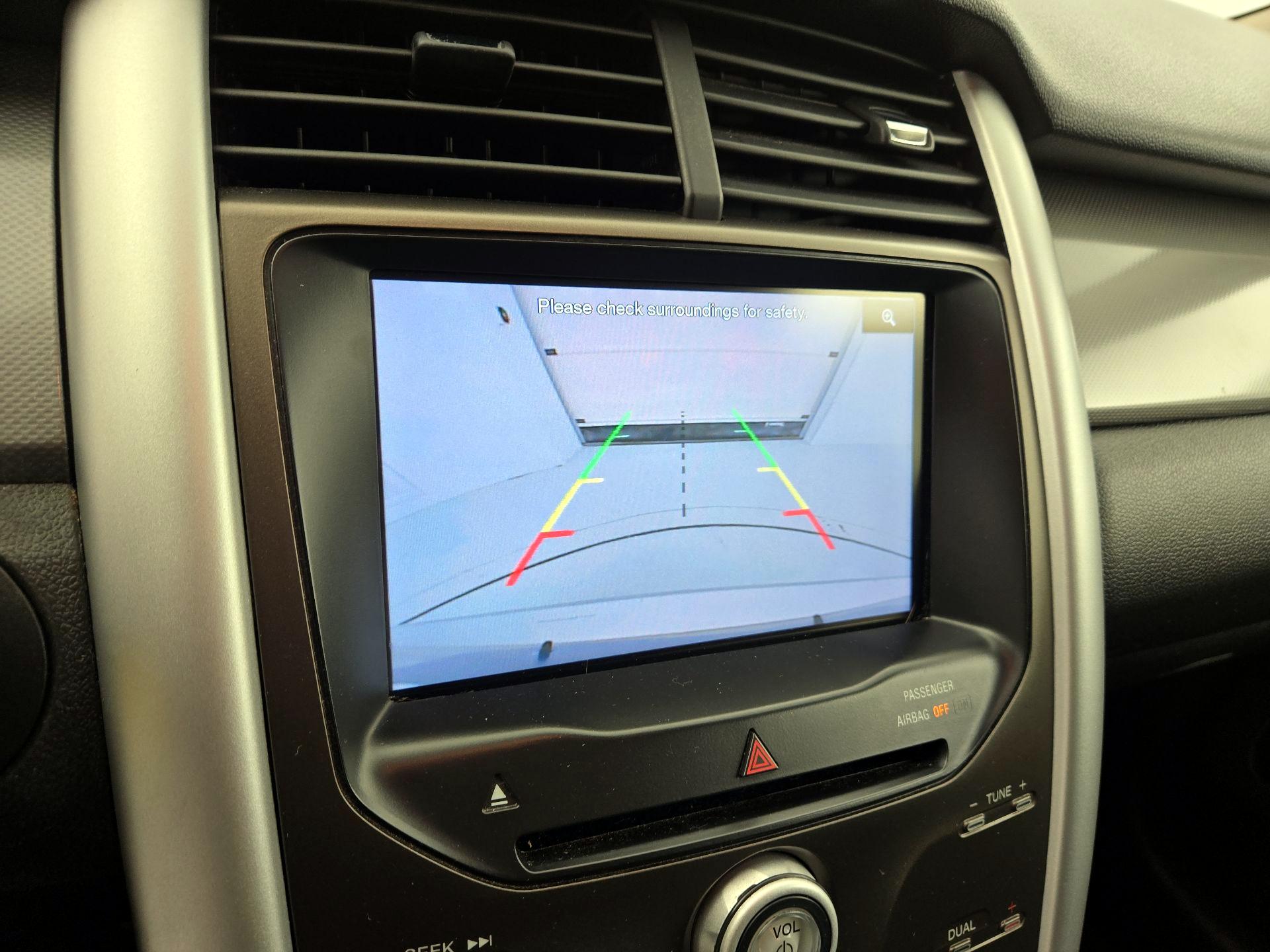 Thumbnail: 2013 Ford Edge - 14